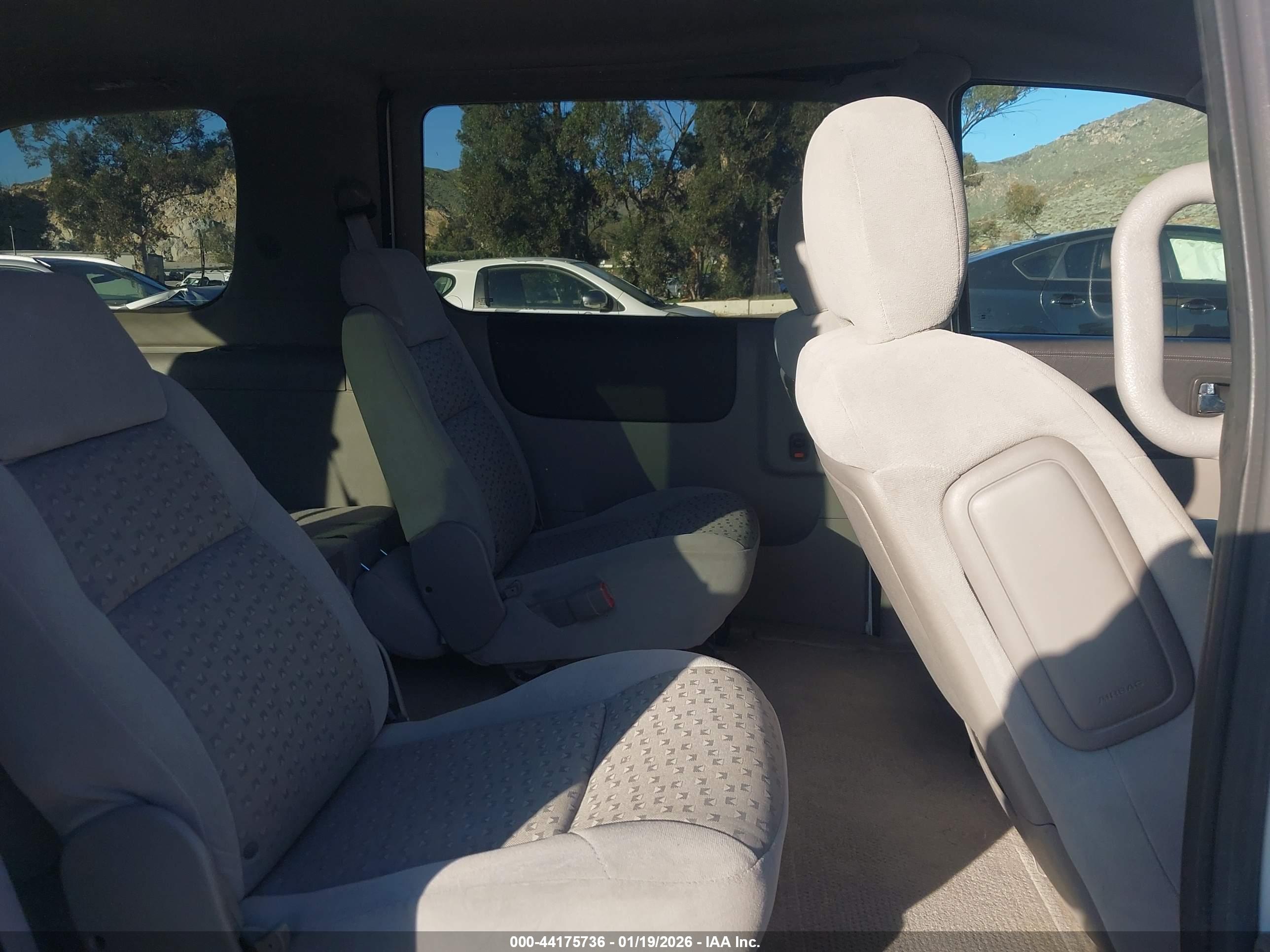 CHEVROLET UPLANDER image 8