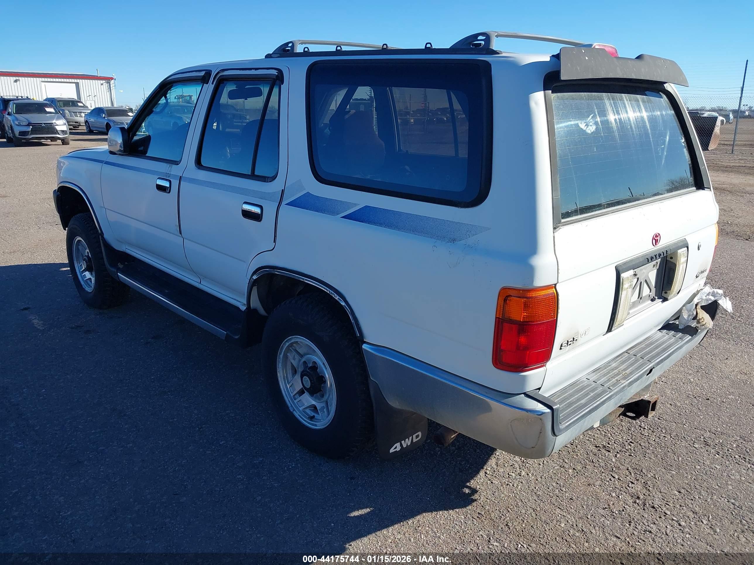 TOYOTA 4RUNNER image 3