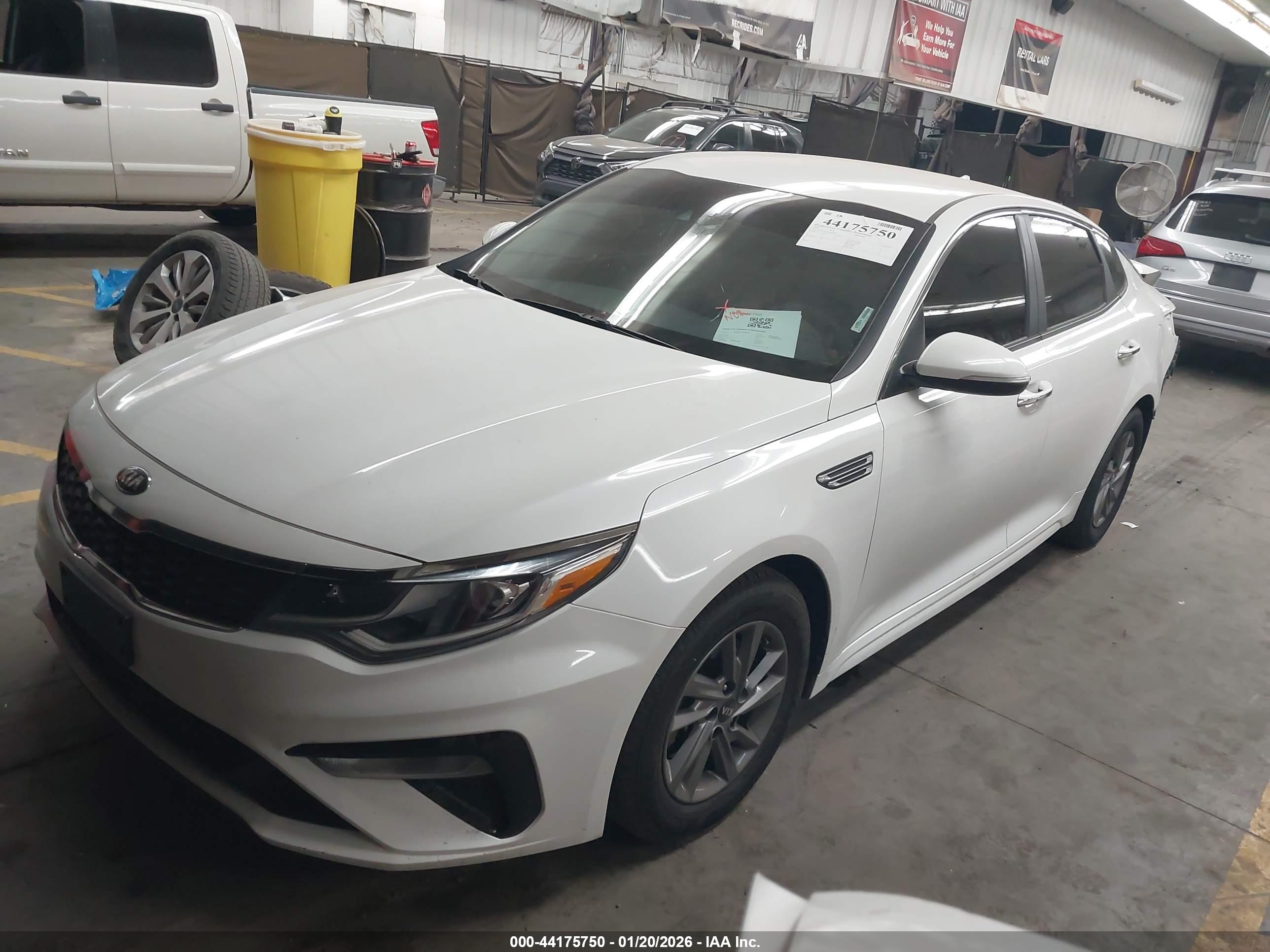 KIA OPTIMA image 2