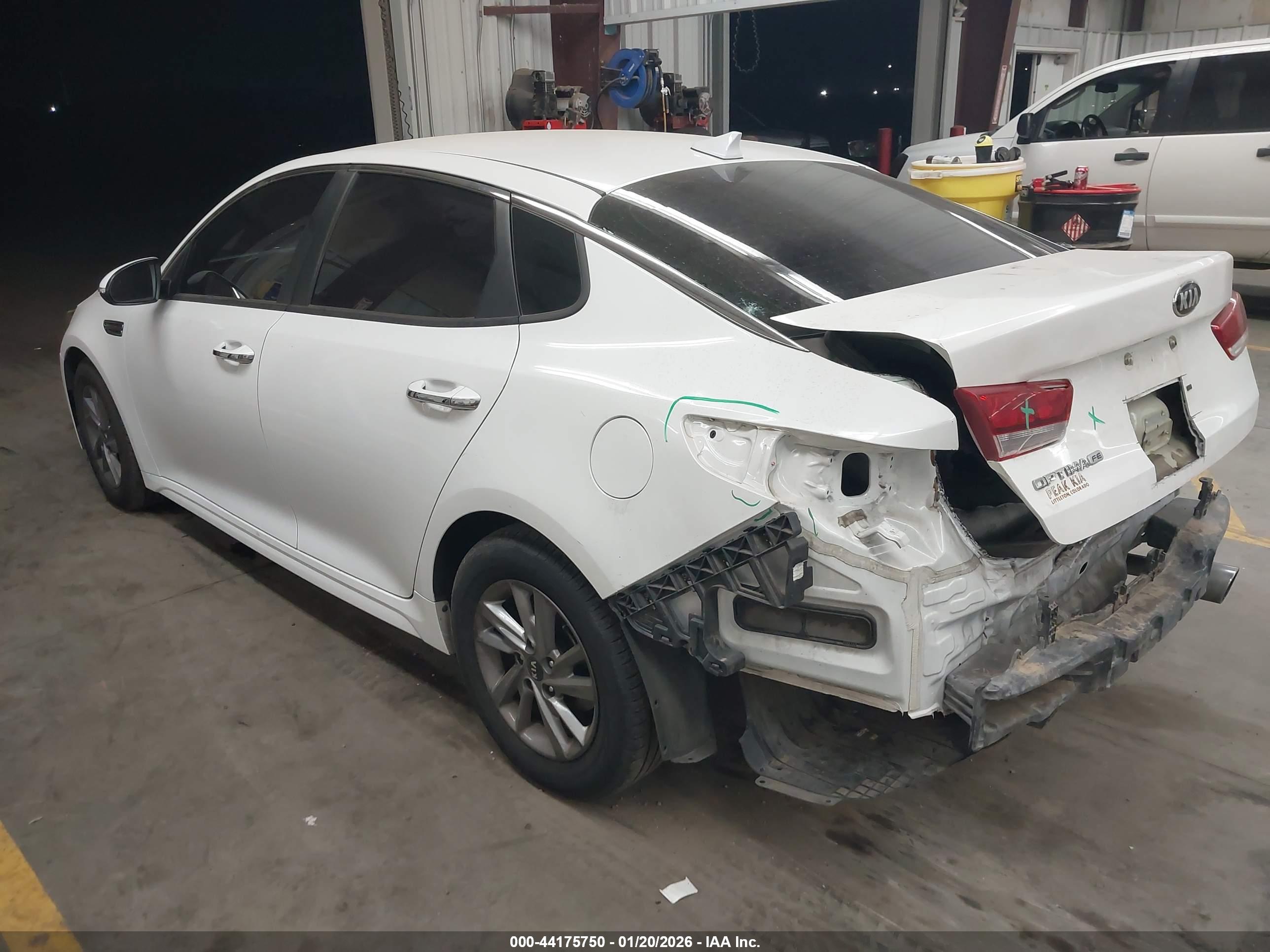 KIA OPTIMA image 3
