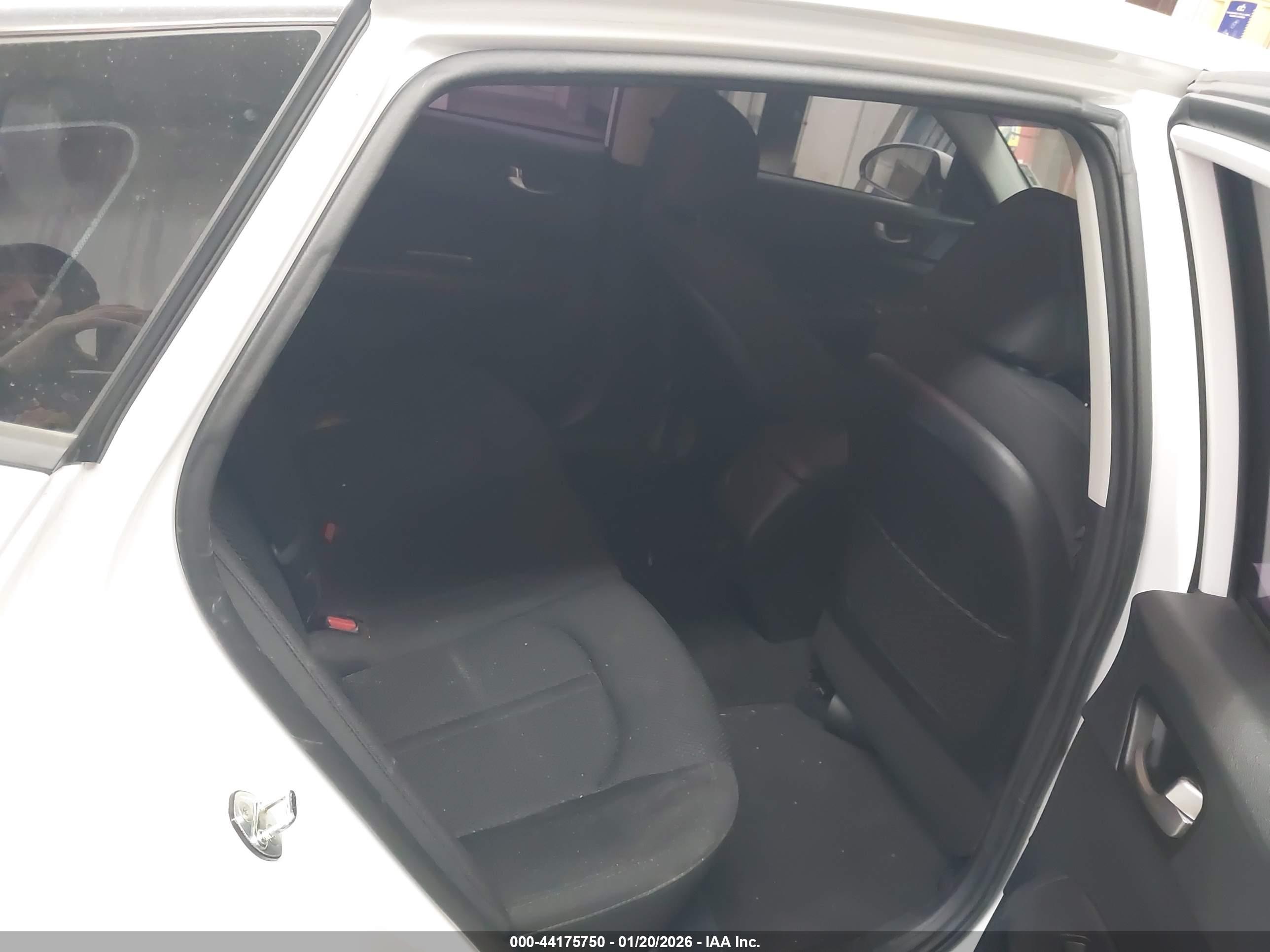 KIA OPTIMA image 8