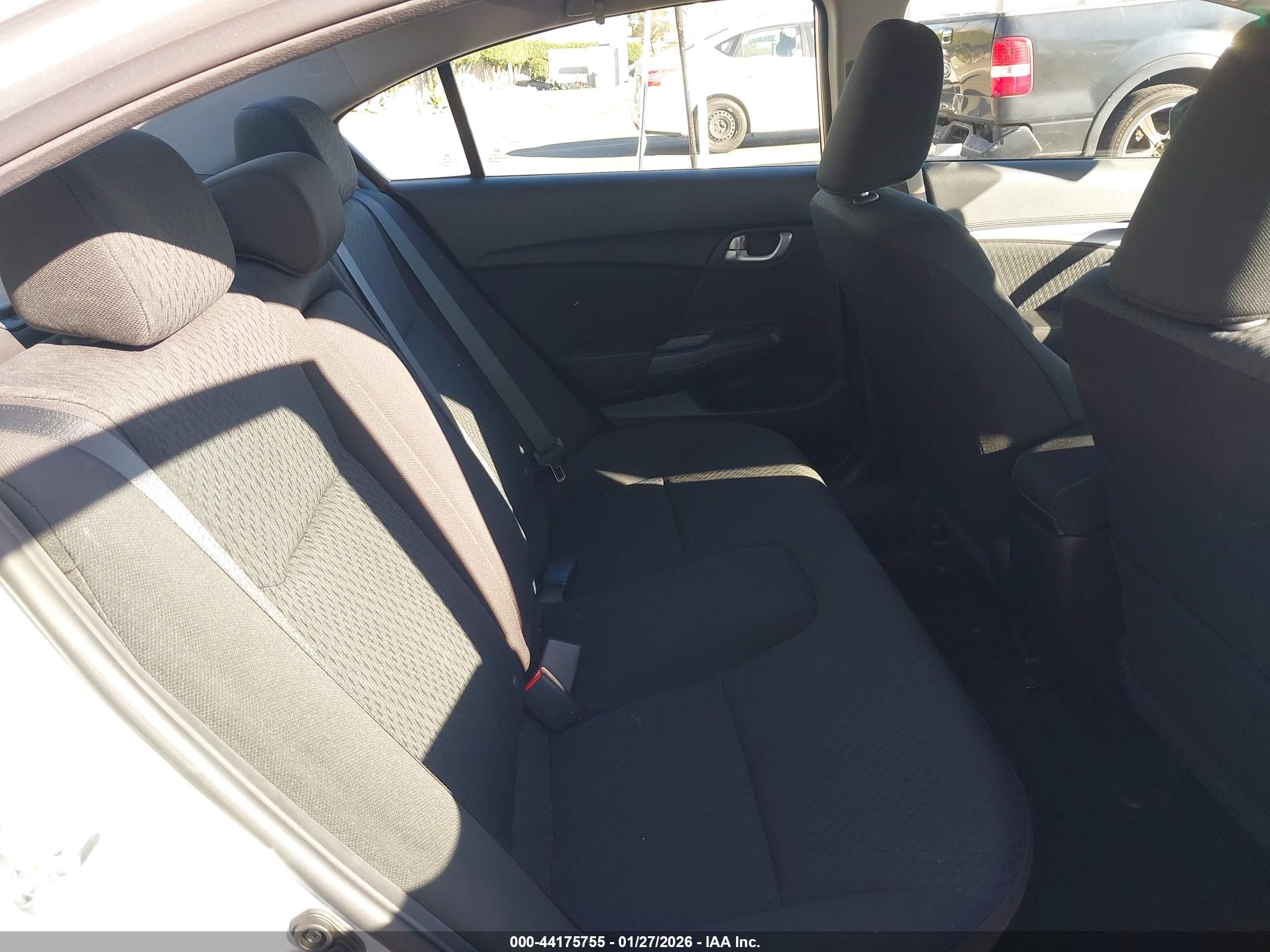 HONDA CIVIC image 8