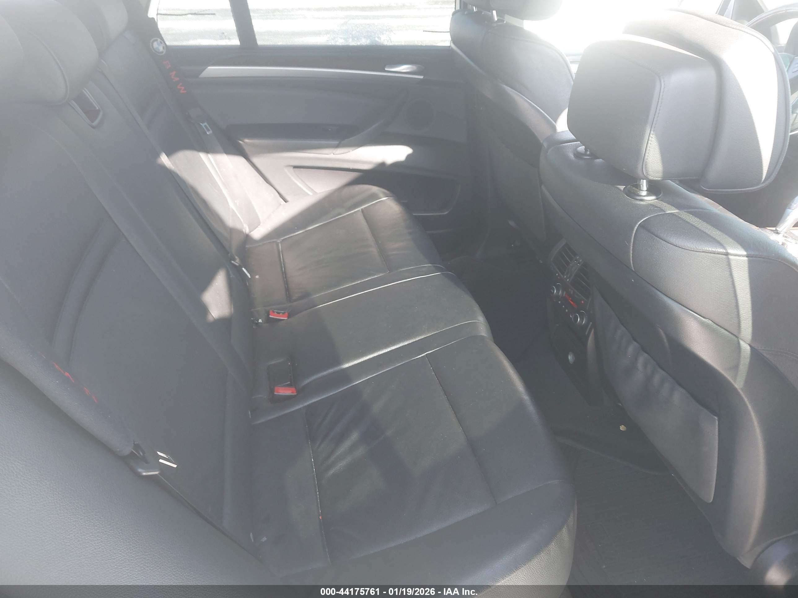 BMW X5 image 8
