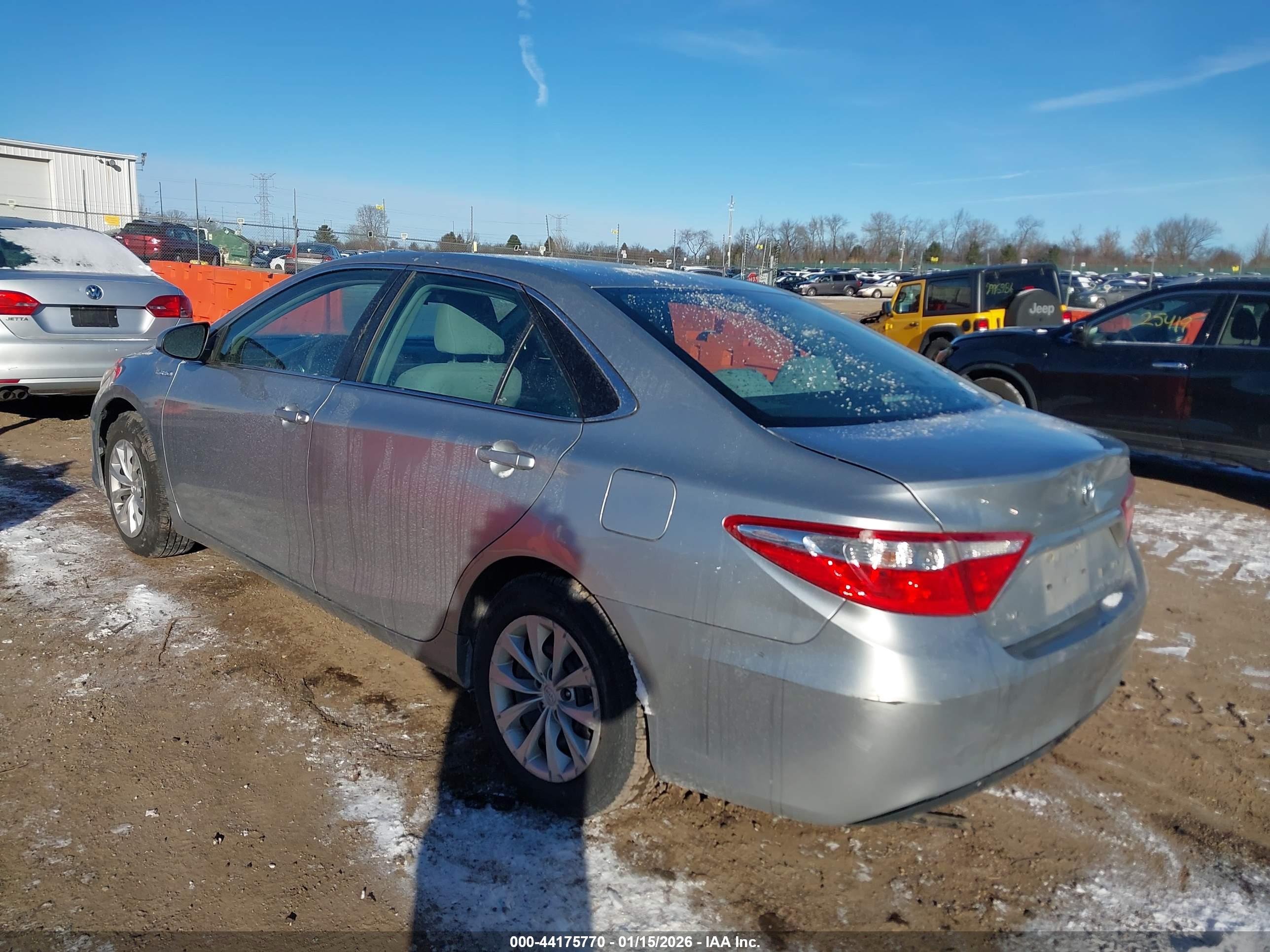 TOYOTA CAMRY image 3