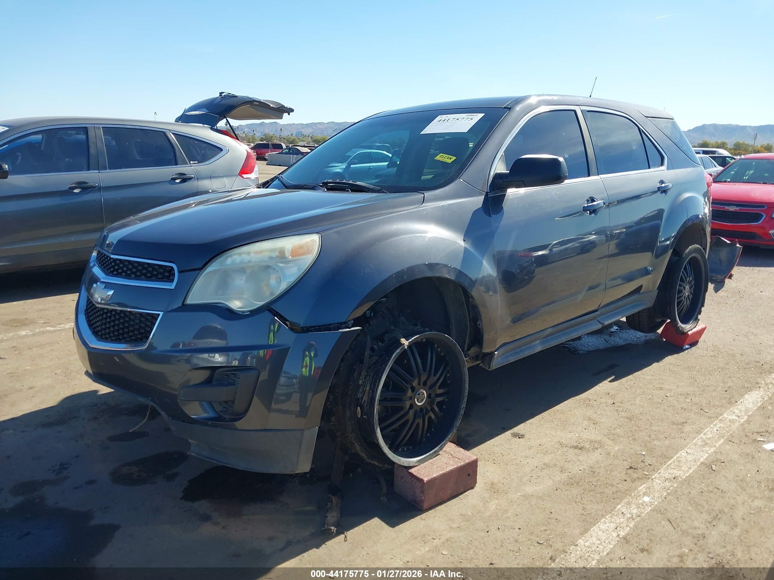CHEVROLET EQUINOX image 6