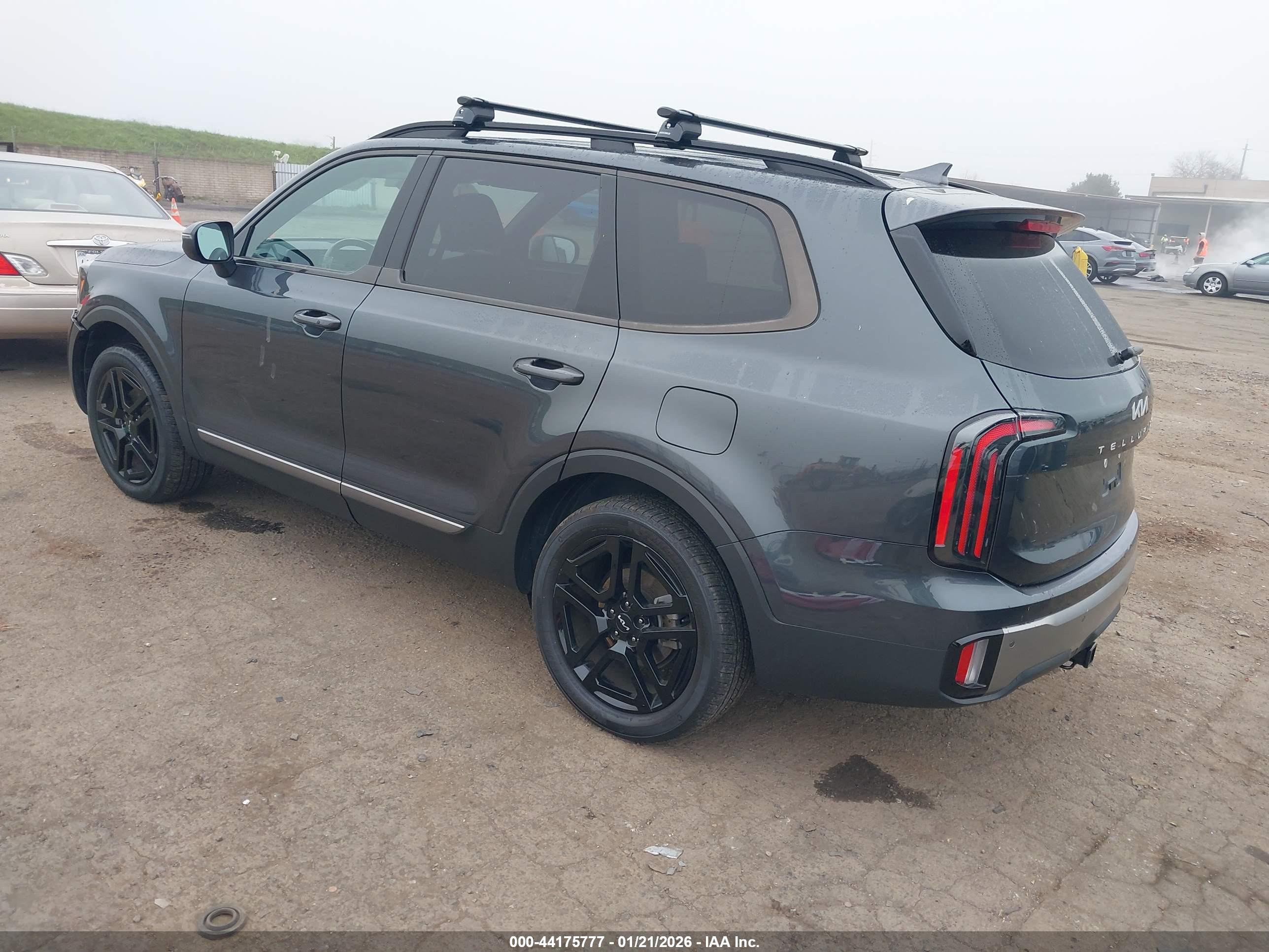 KIA TELLURIDE image 3