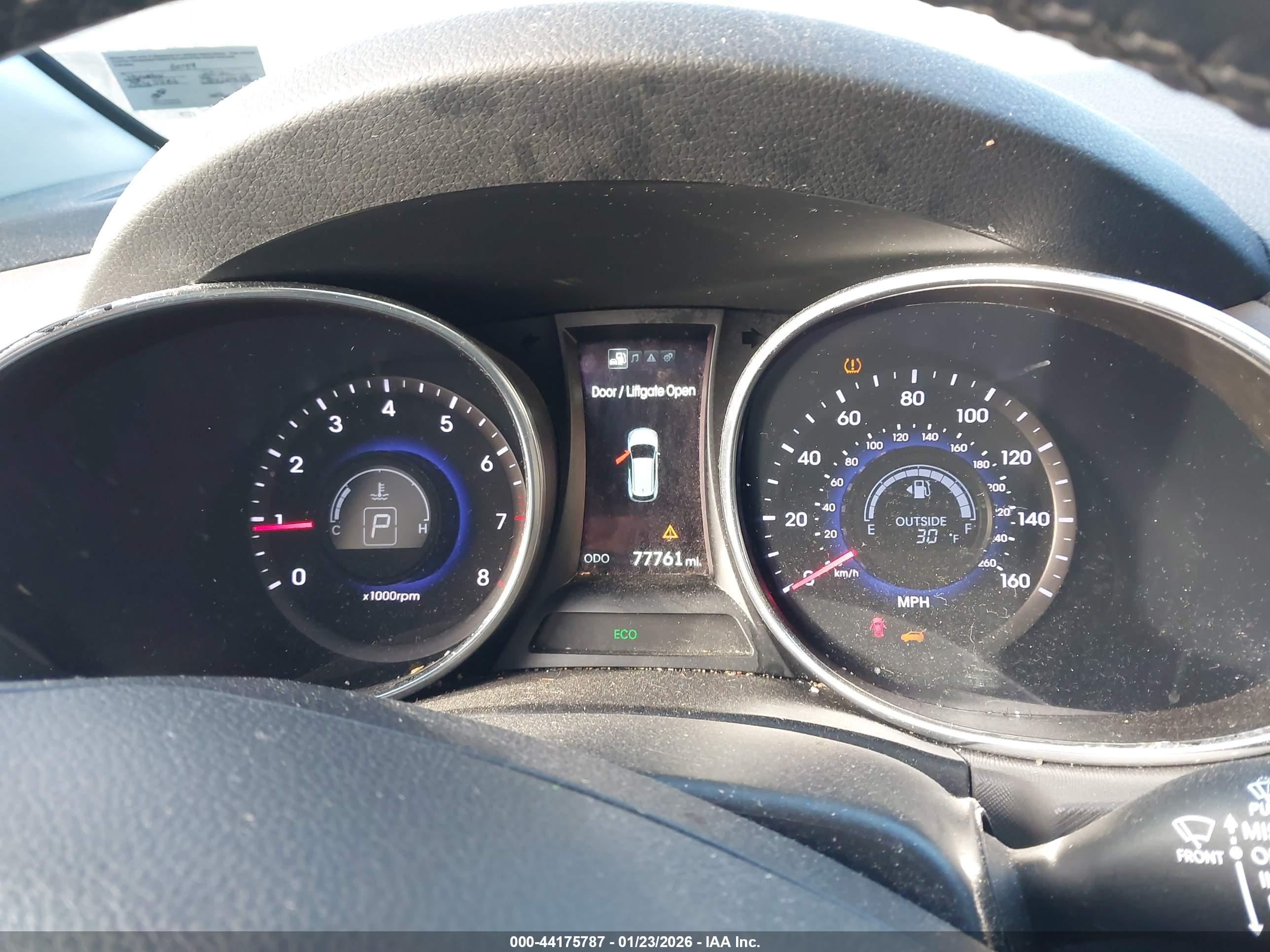 HYUNDAI SANTA image 7