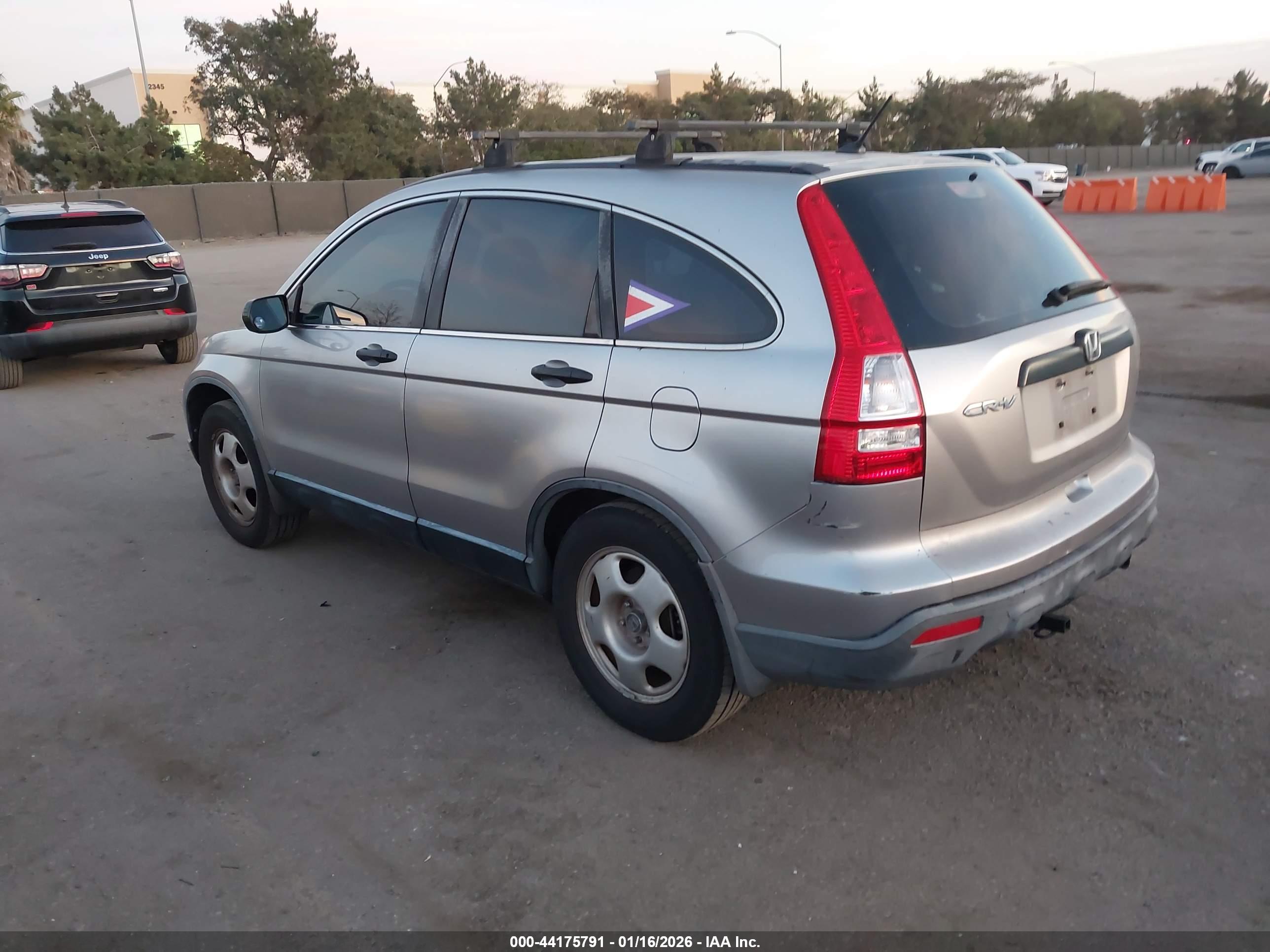HONDA CR-V image 3