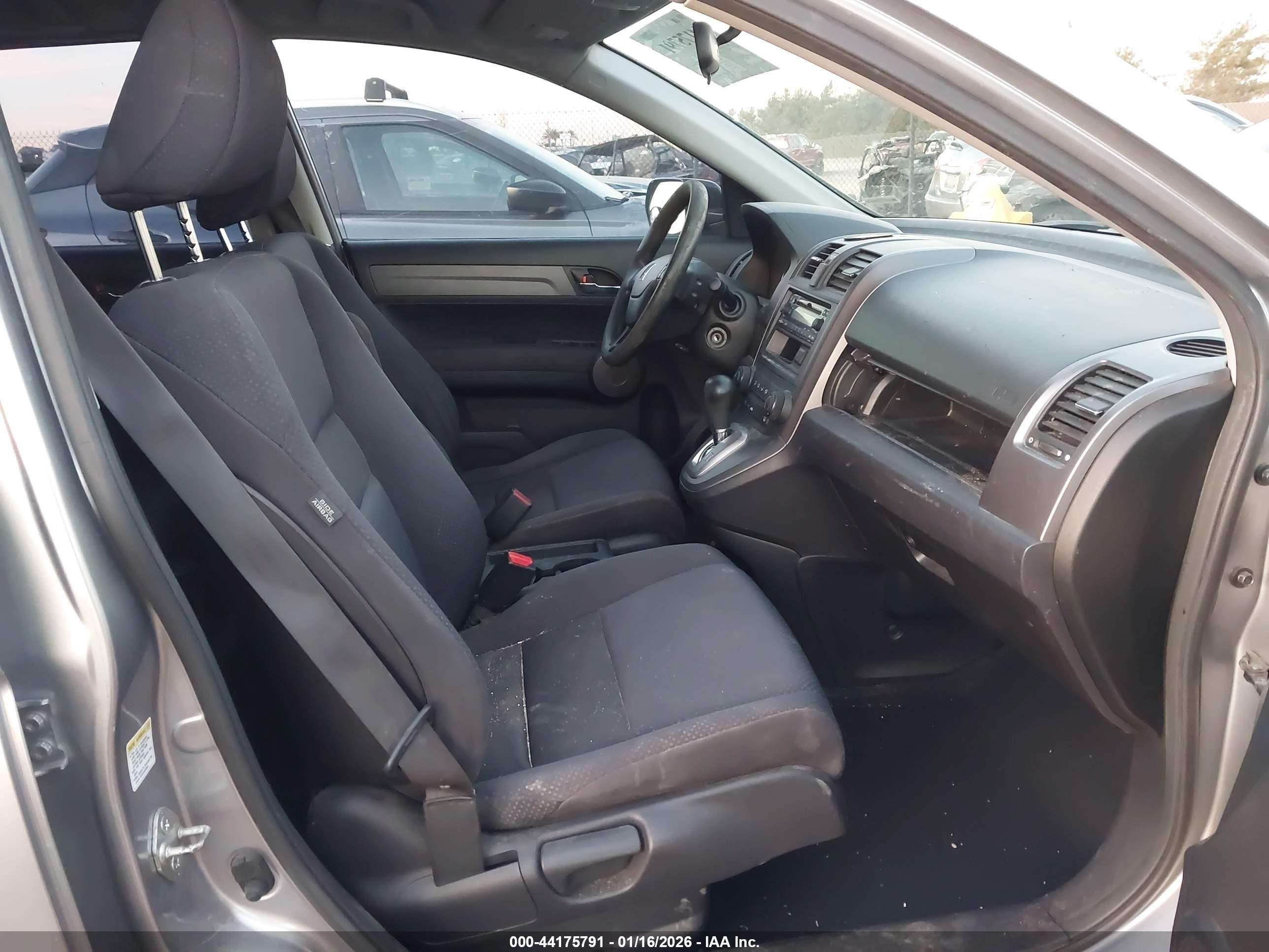 HONDA CR-V image 5