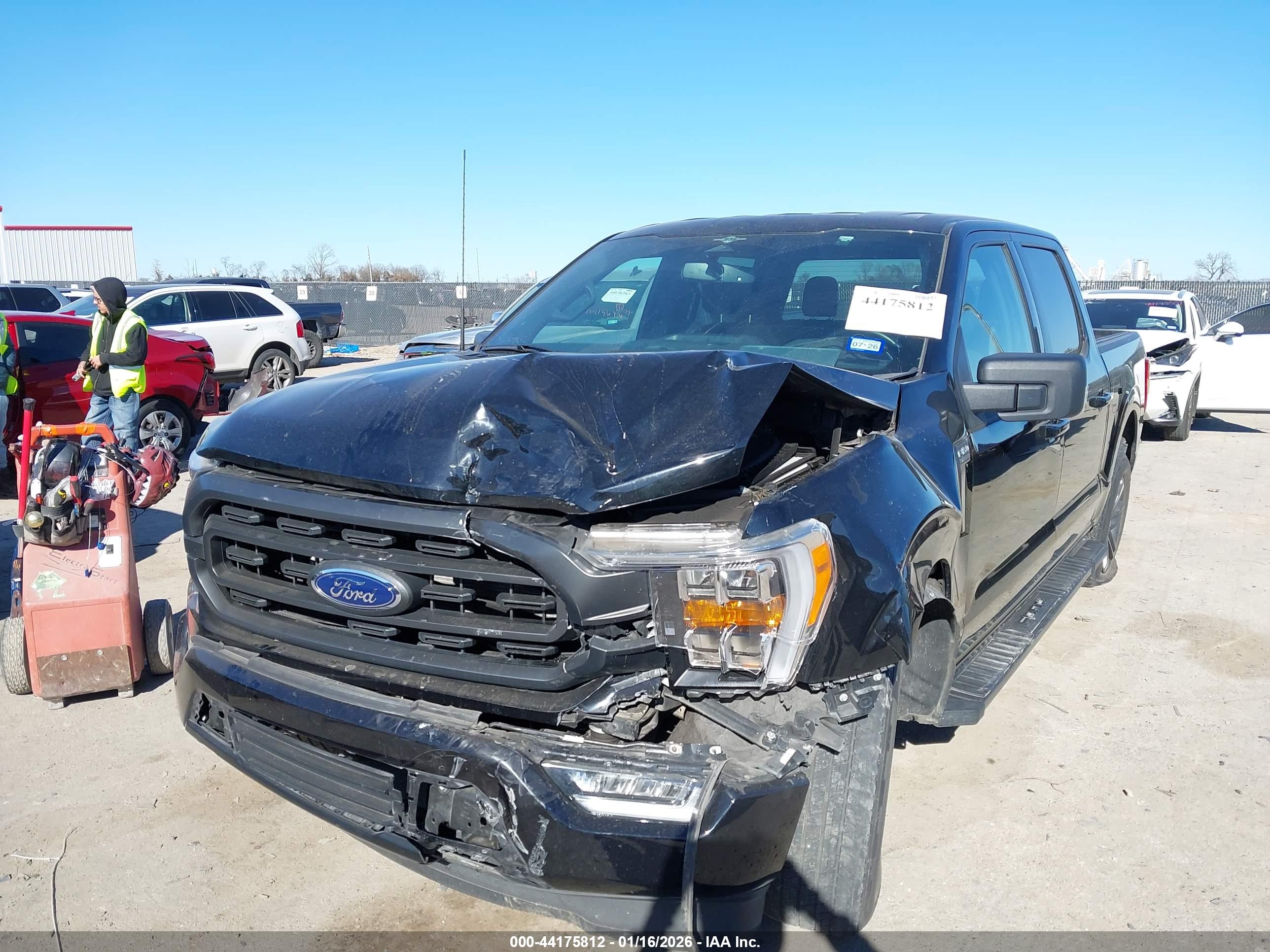 FORD F-150 image 2