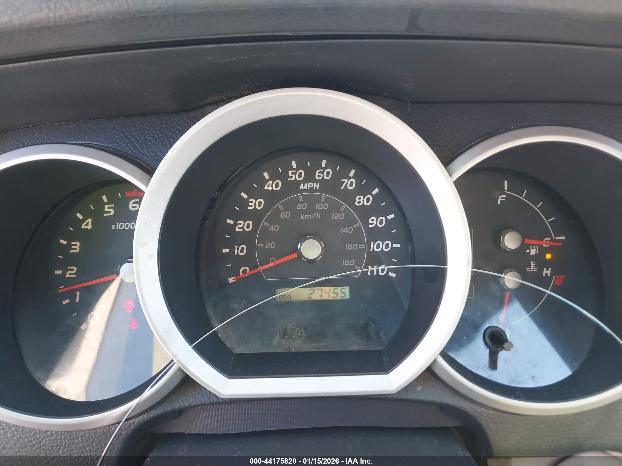 TOYOTA 4RUNNER image 7