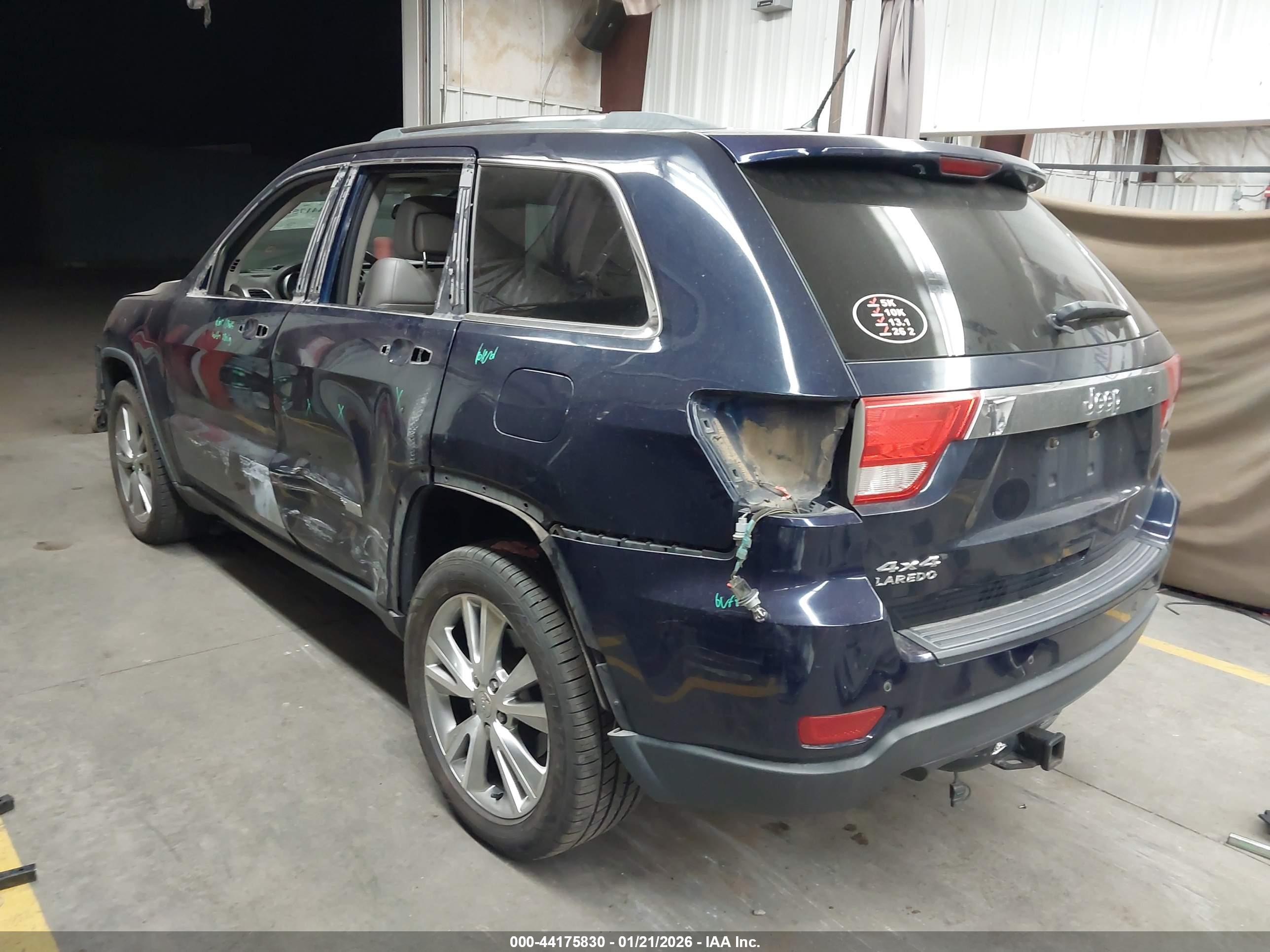 JEEP GRAND image 3