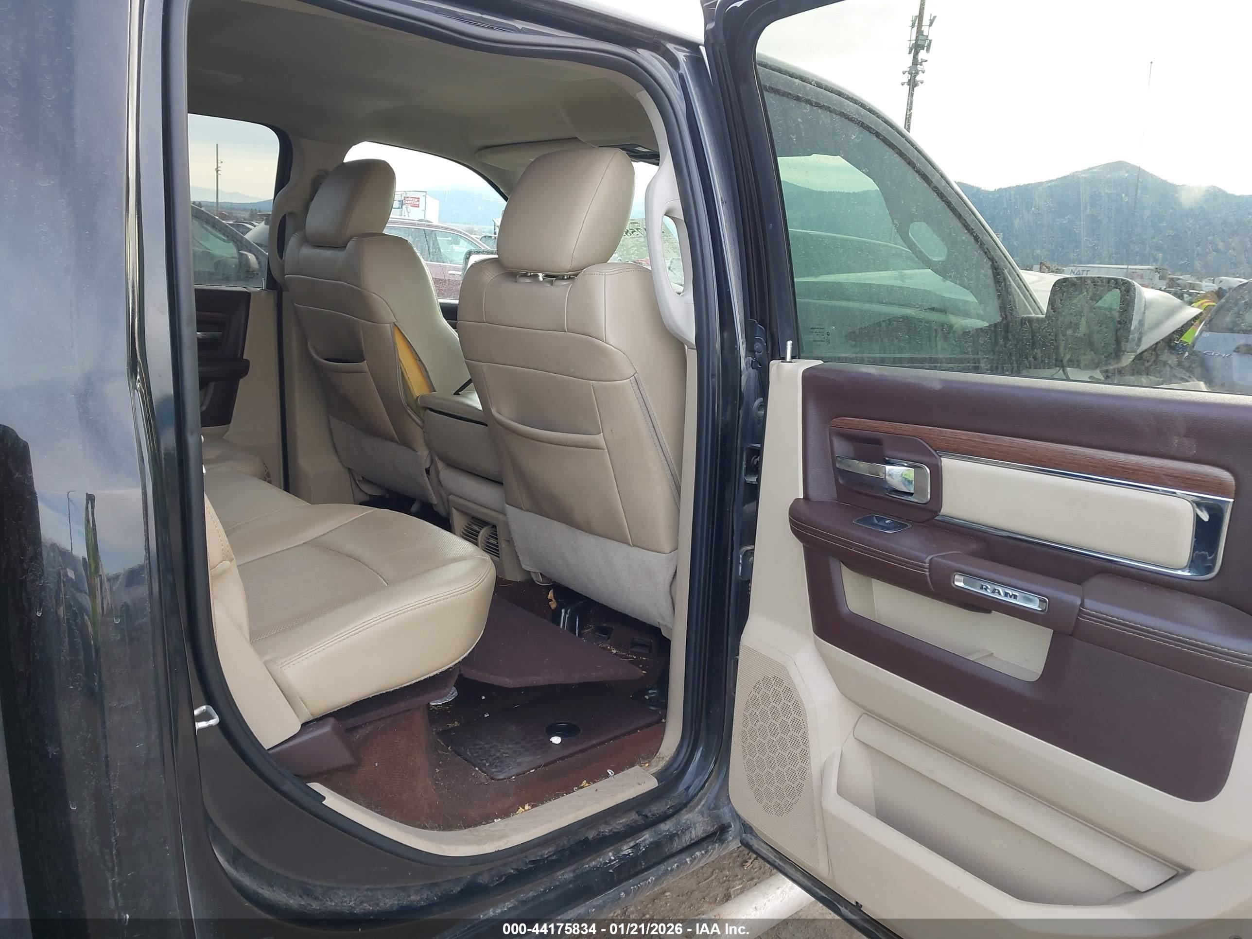 RAM 1500 image 8