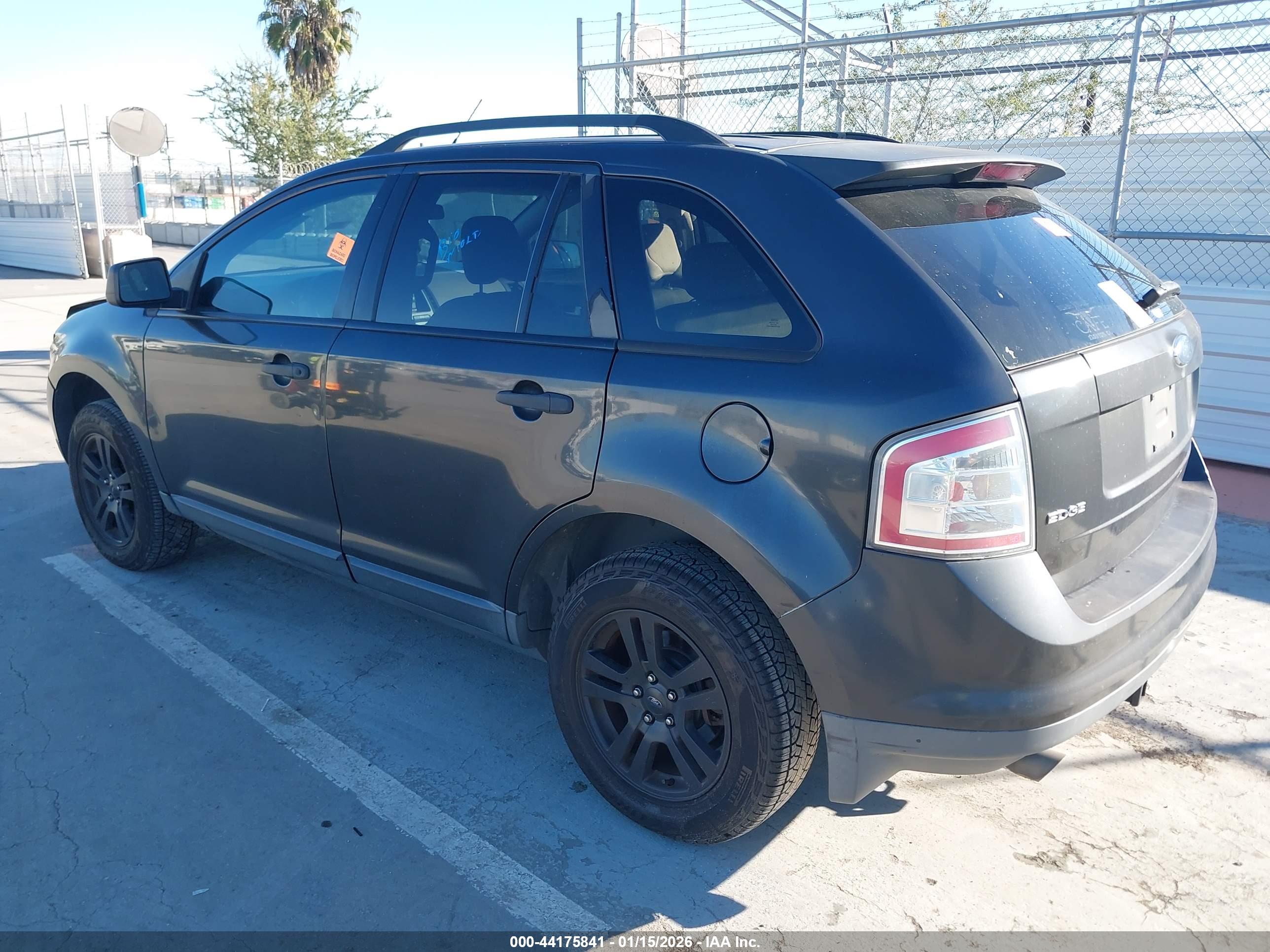 FORD EDGE image 3