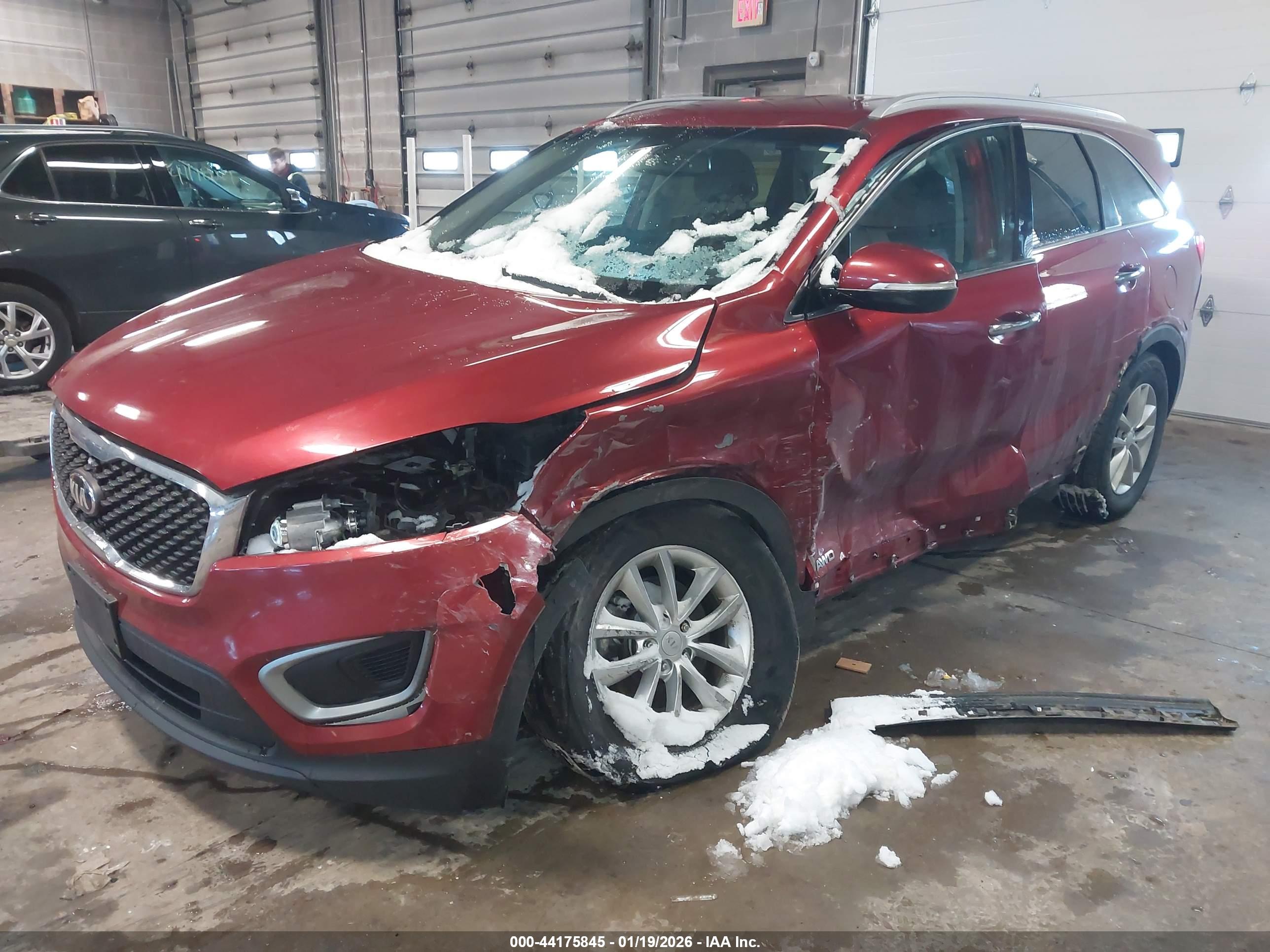 KIA SORENTO image 6