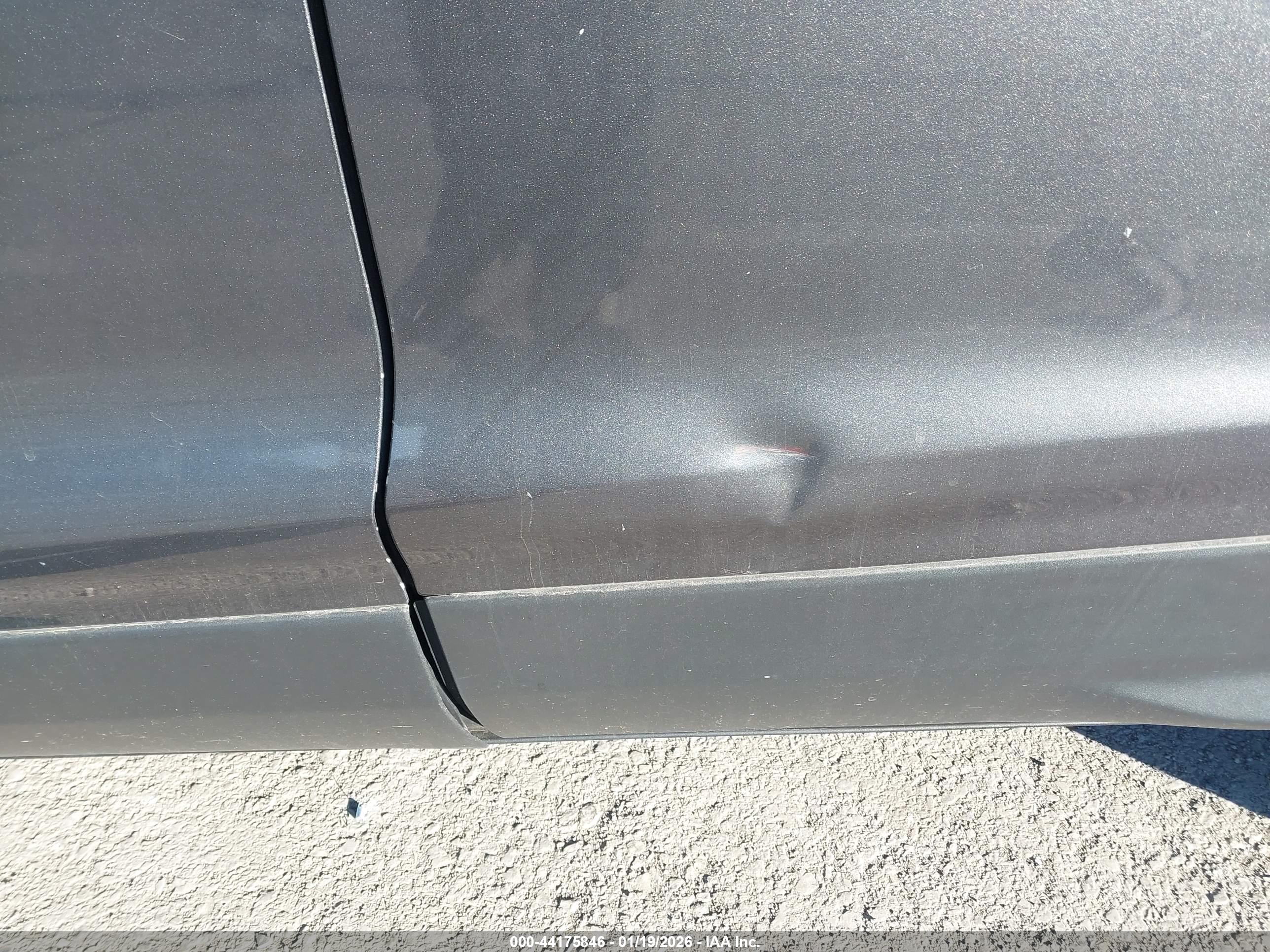 FORD ESCAPE image 6