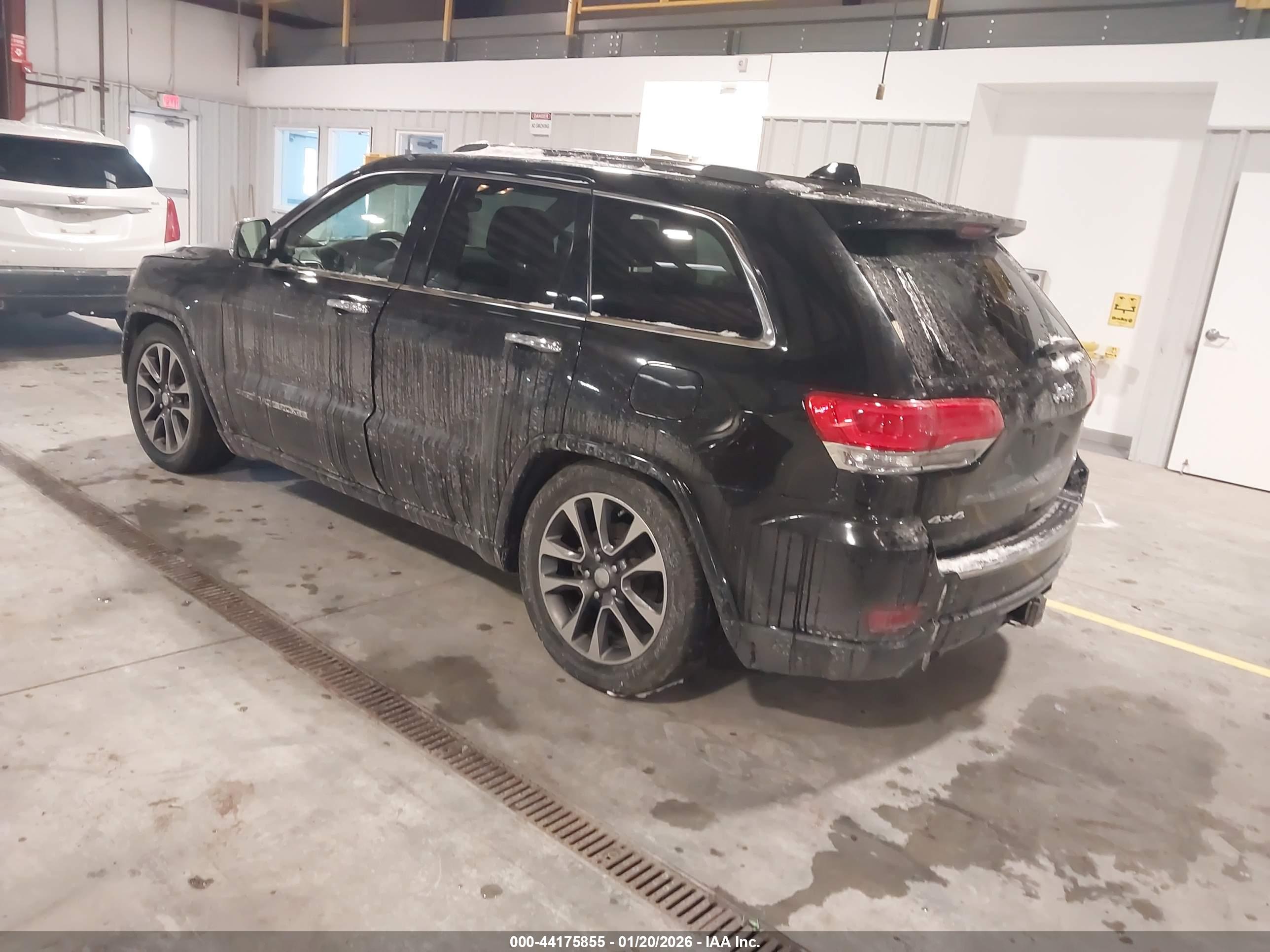 JEEP GRAND image 3