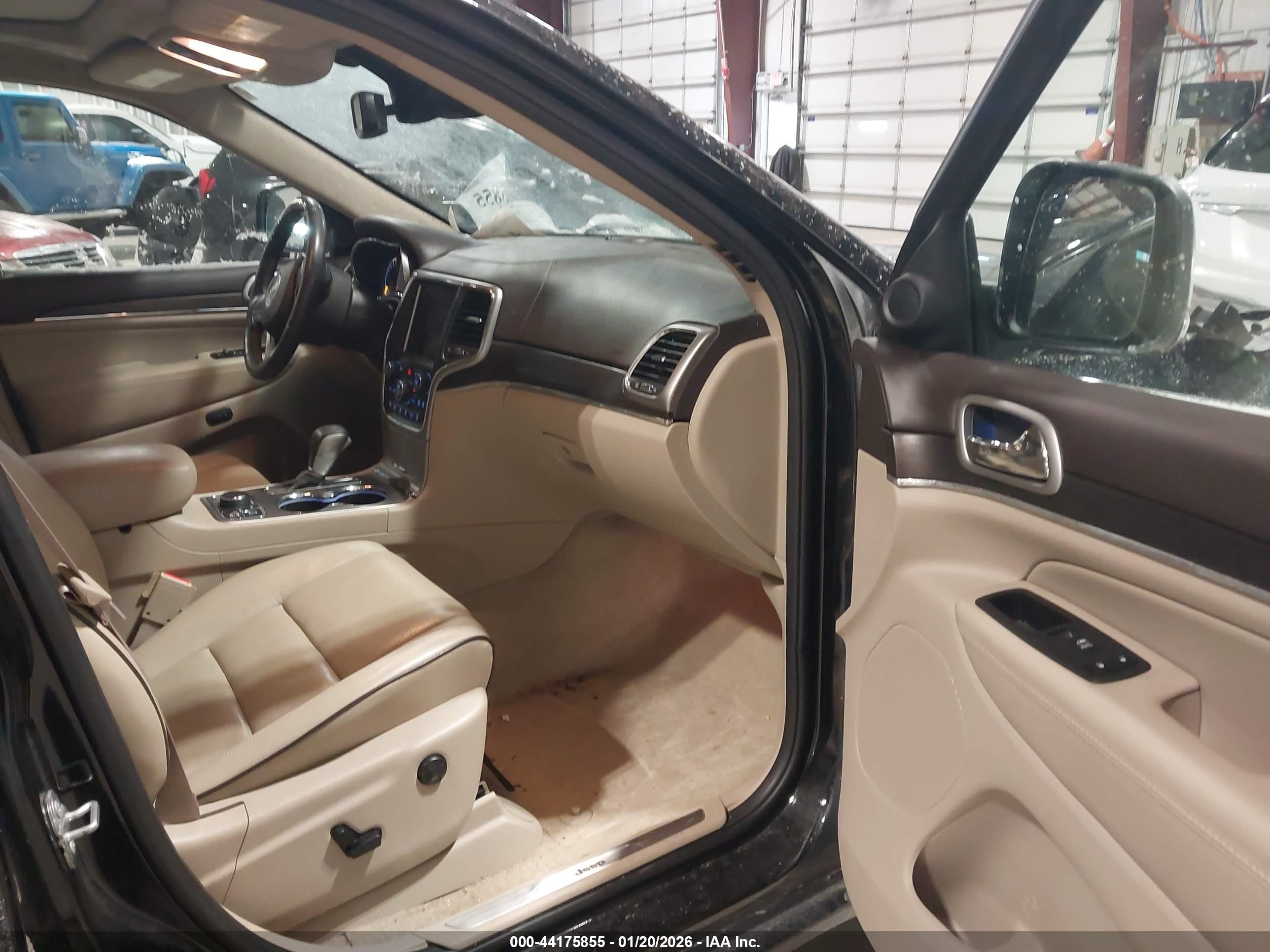 JEEP GRAND image 5
