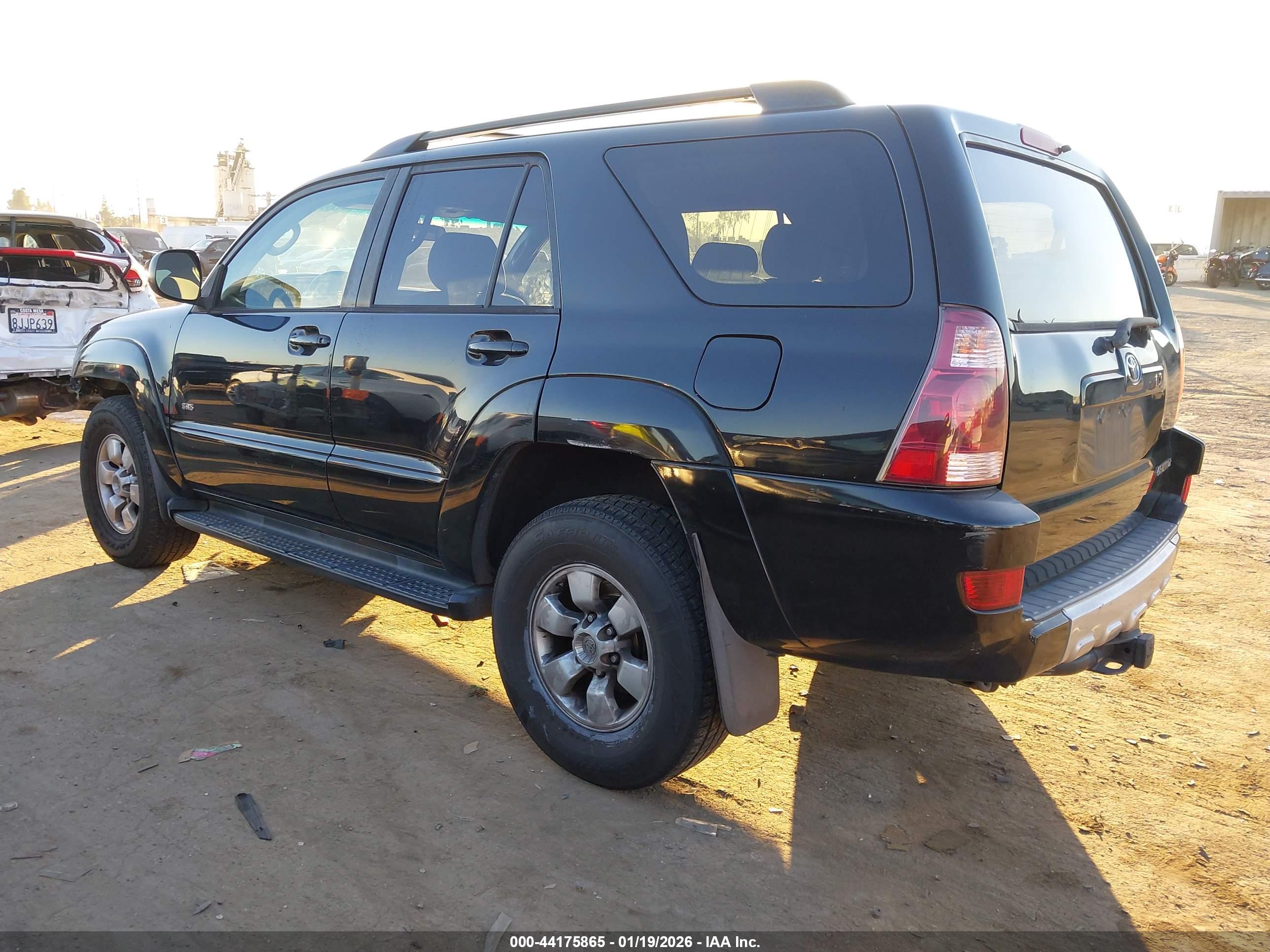 TOYOTA 4RUNNER image 3