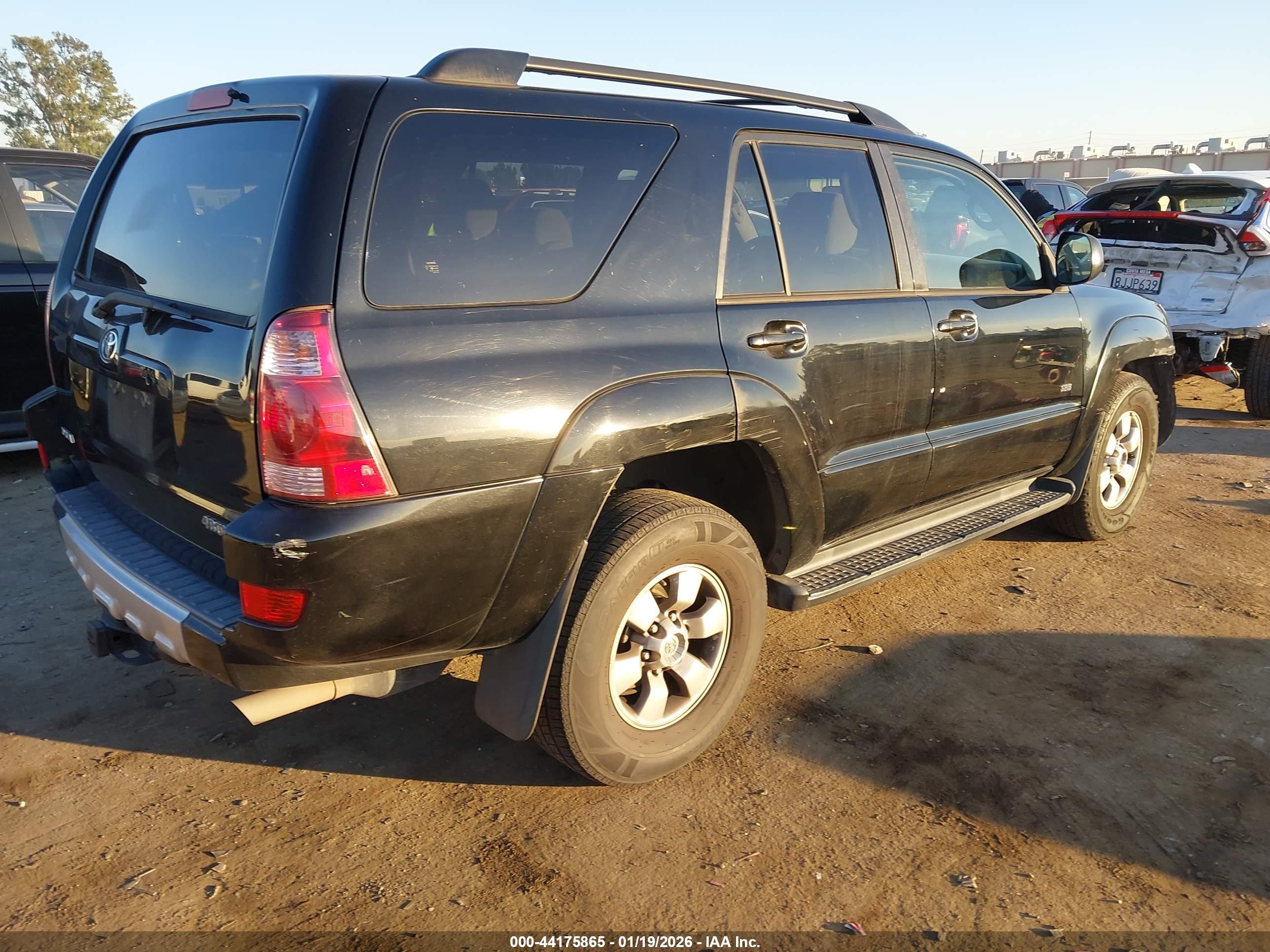 TOYOTA 4RUNNER image 4