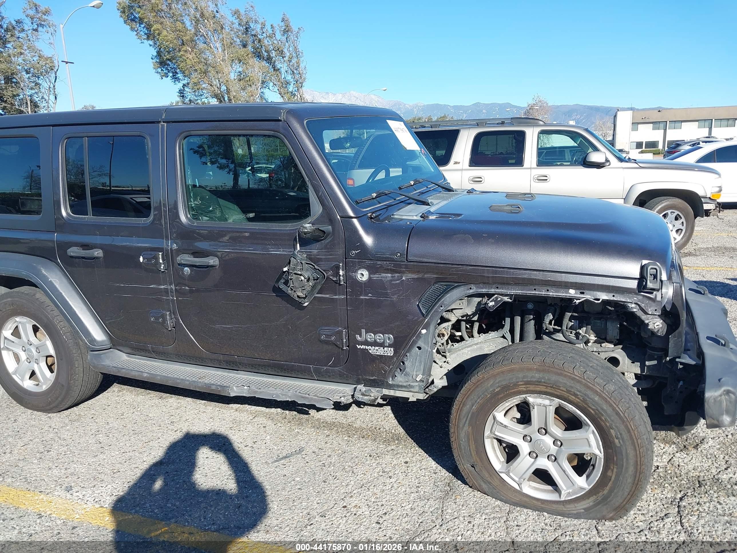 JEEP WRANGLER image 6