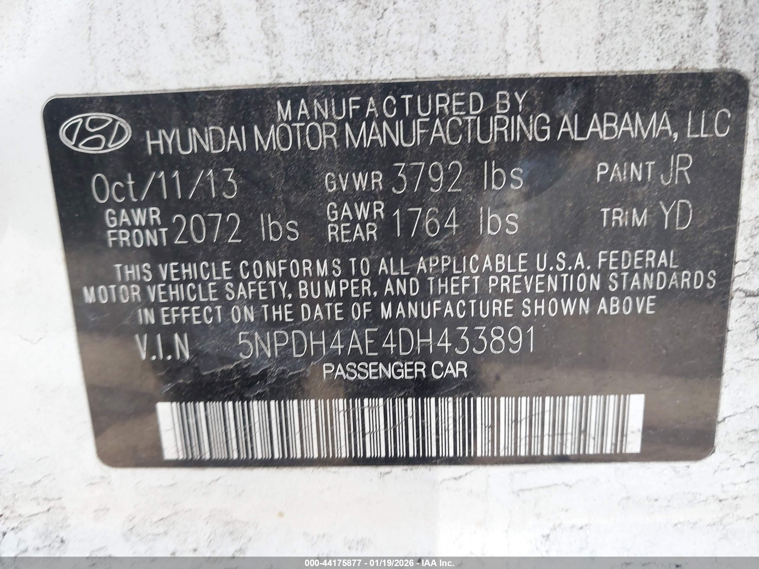 HYUNDAI ELANTRA image 9