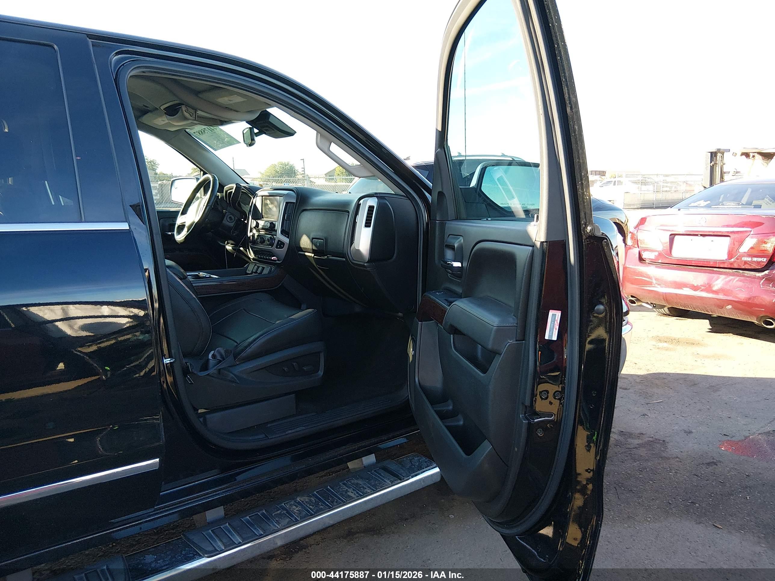 GMC SIERRA image 5