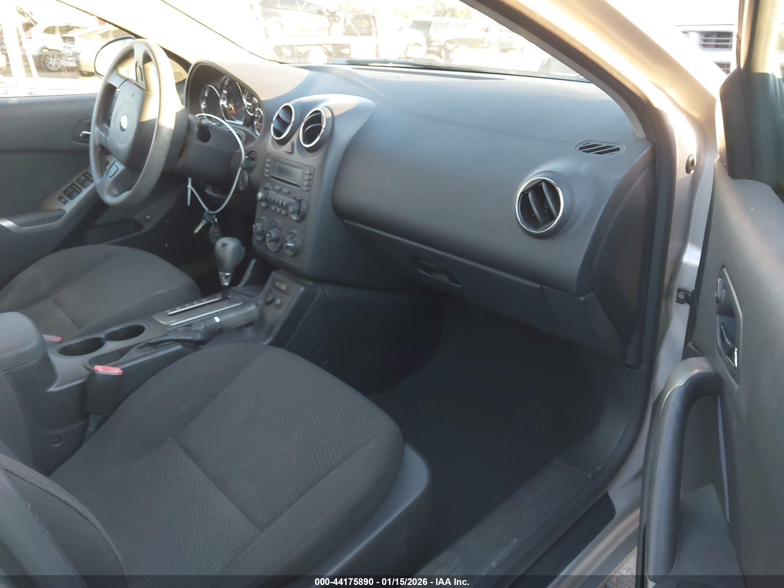 PONTIAC G6 image 5