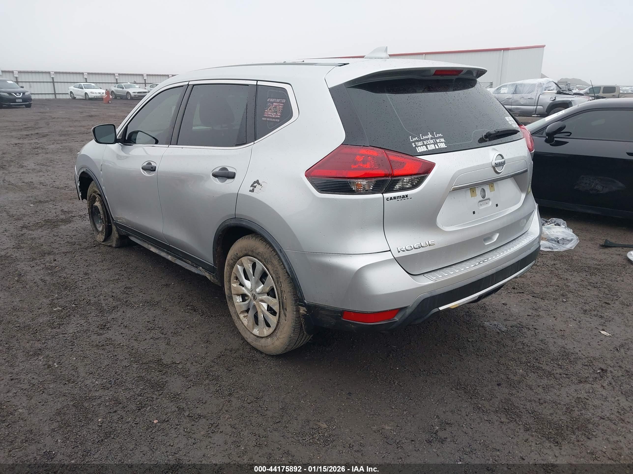 NISSAN ROGUE image 3