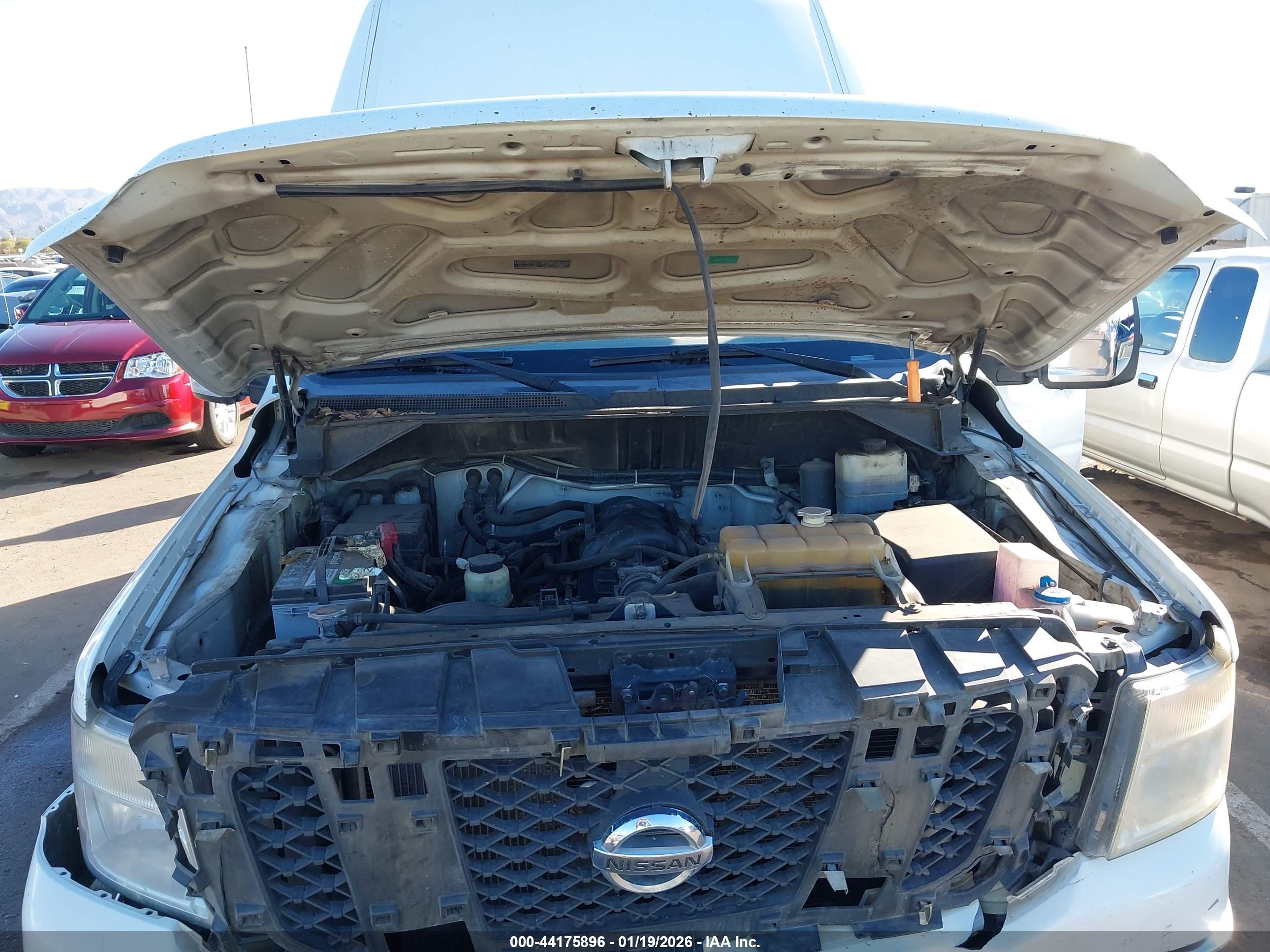 NISSAN NV image 10
