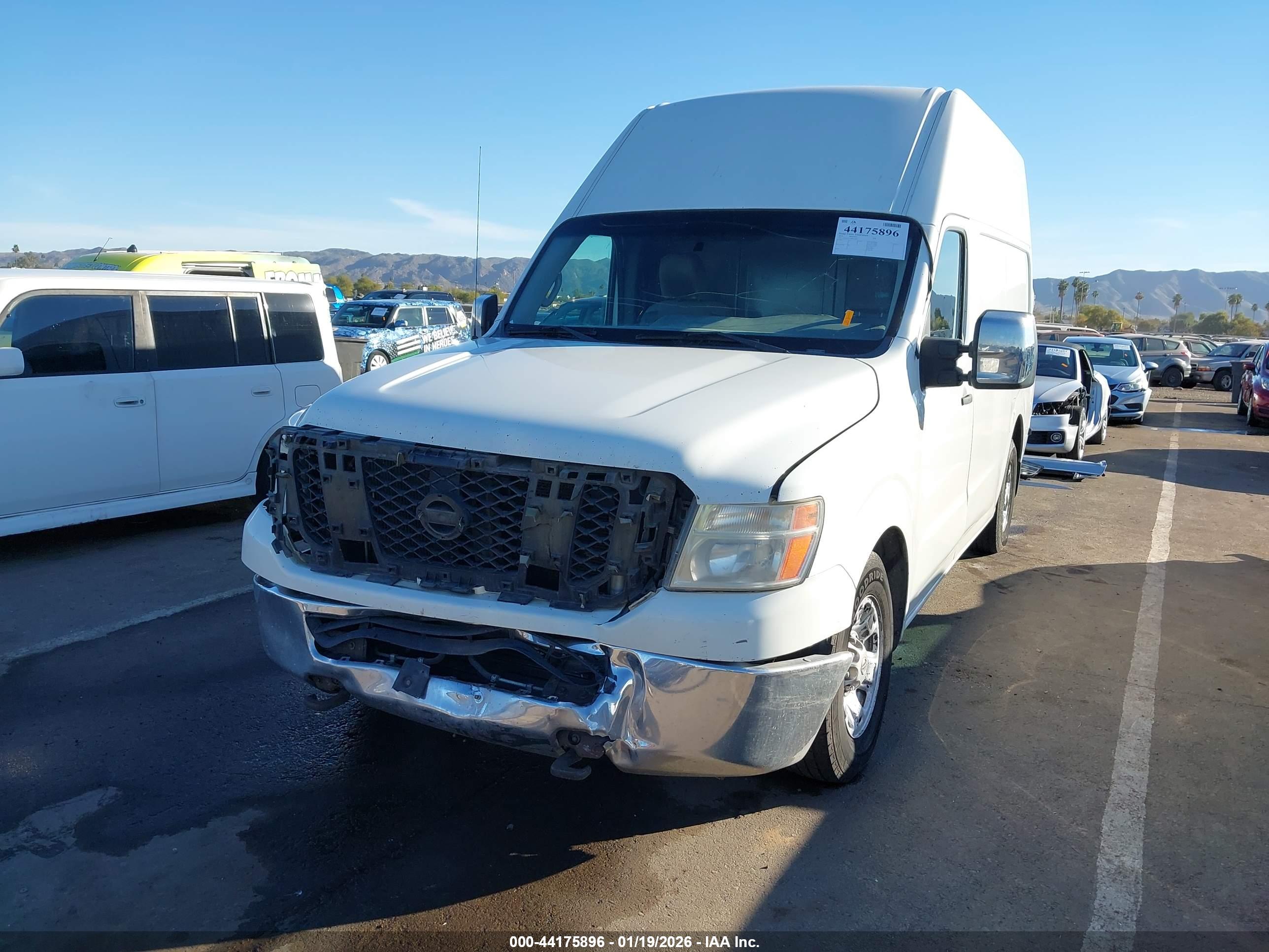 NISSAN NV image 6