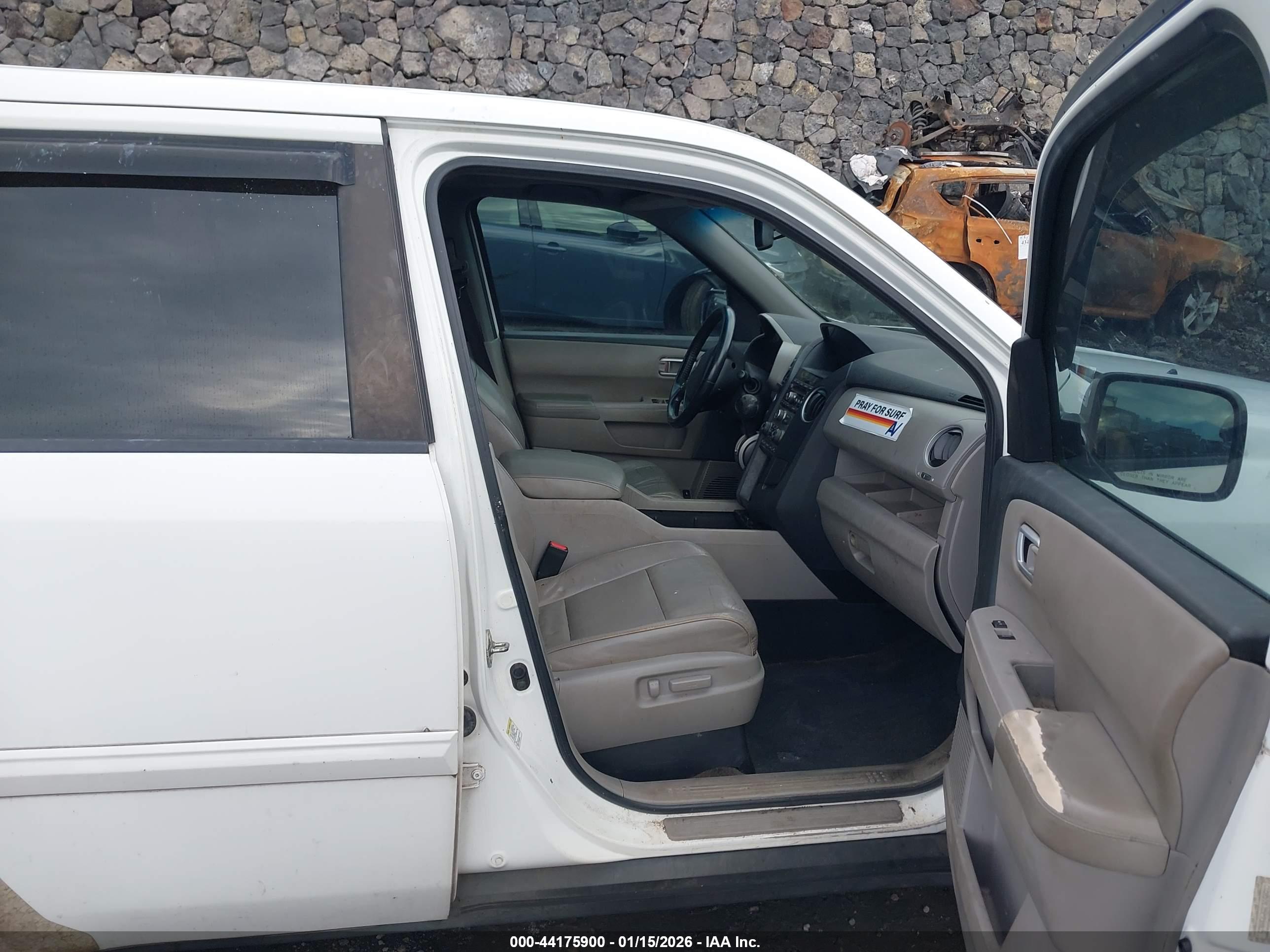 HONDA PILOT image 5