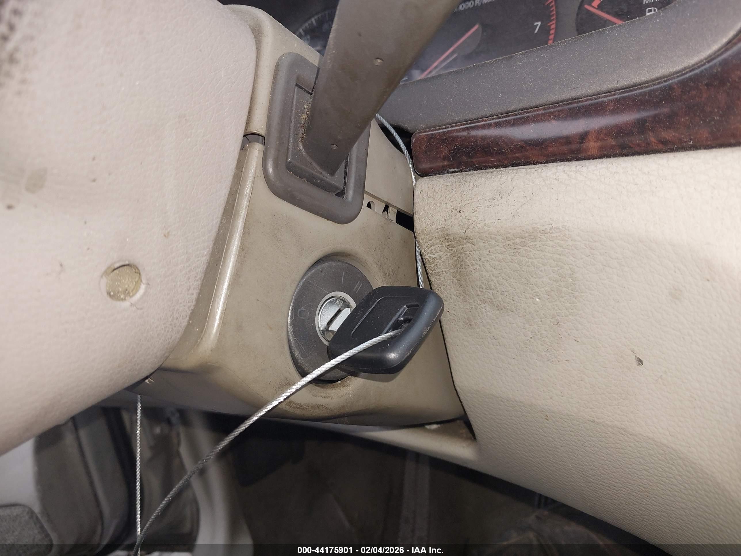 VOLVO S80 image 11