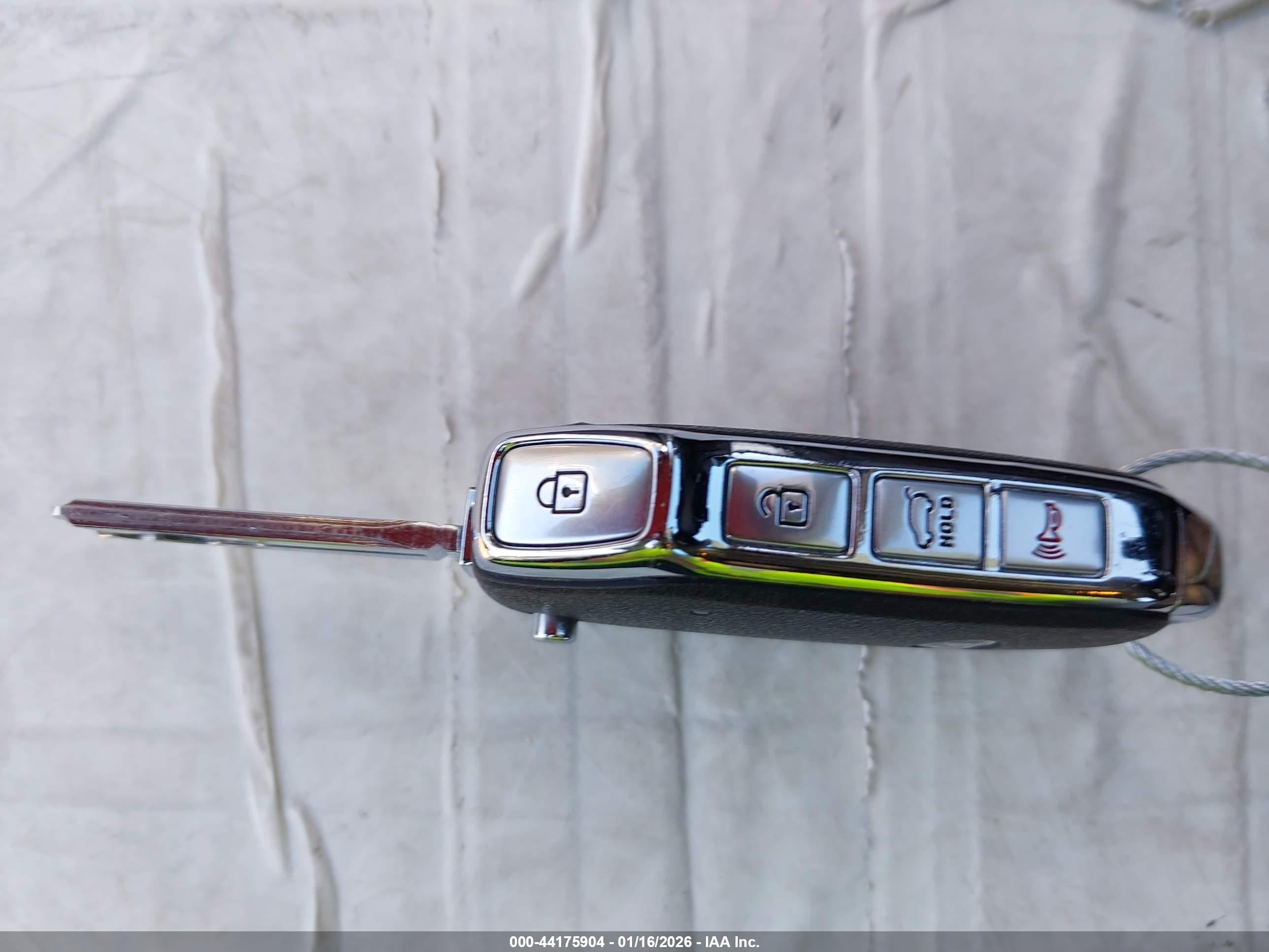 KIA SPORTAGE image 11