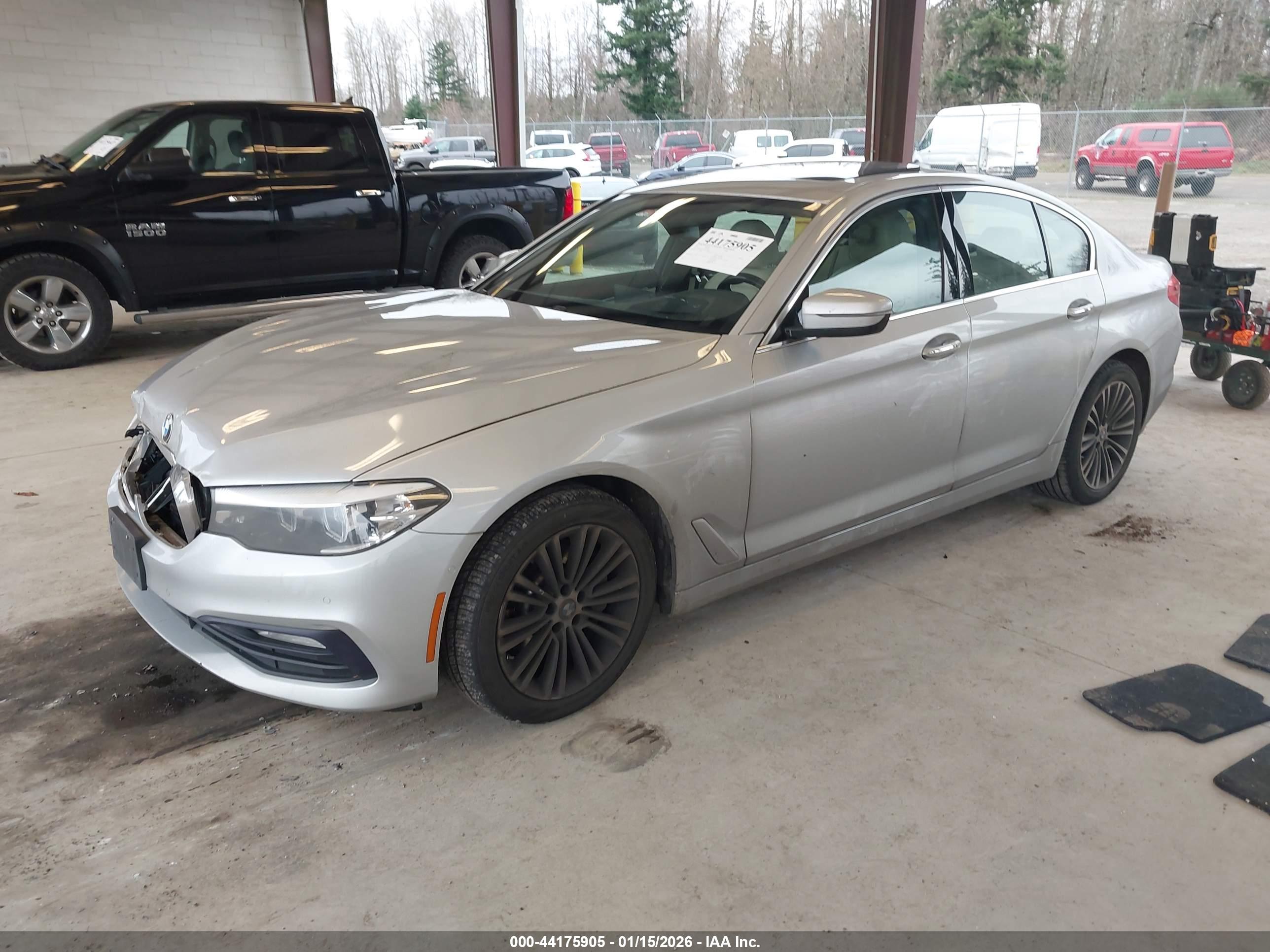 BMW 530I image 2