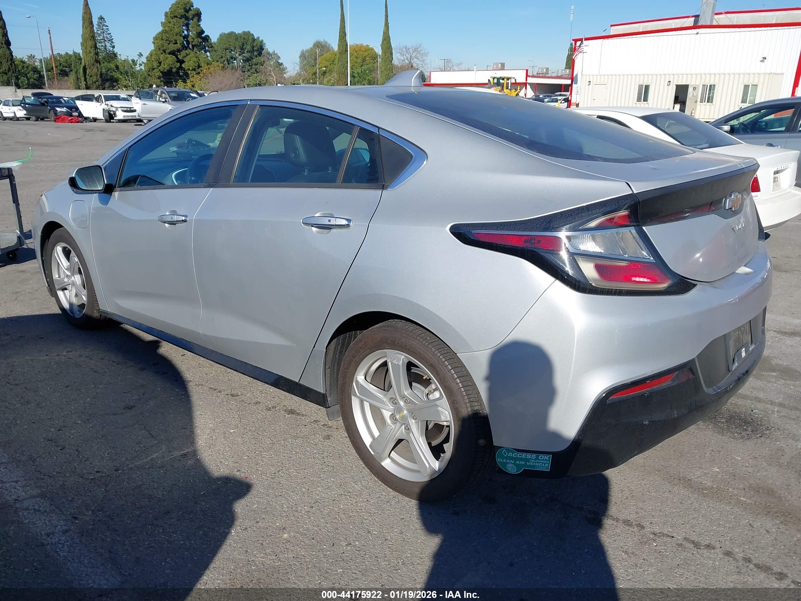 CHEVROLET VOLT image 3