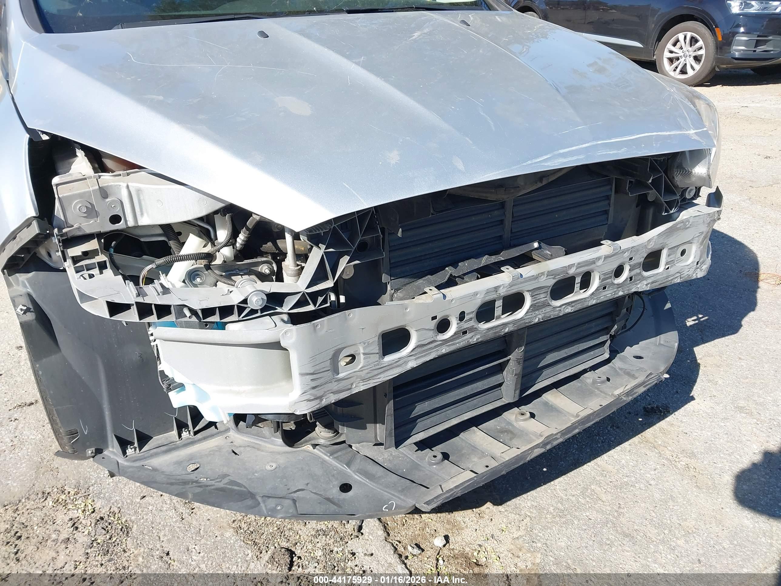 FORD FOCUS image 6