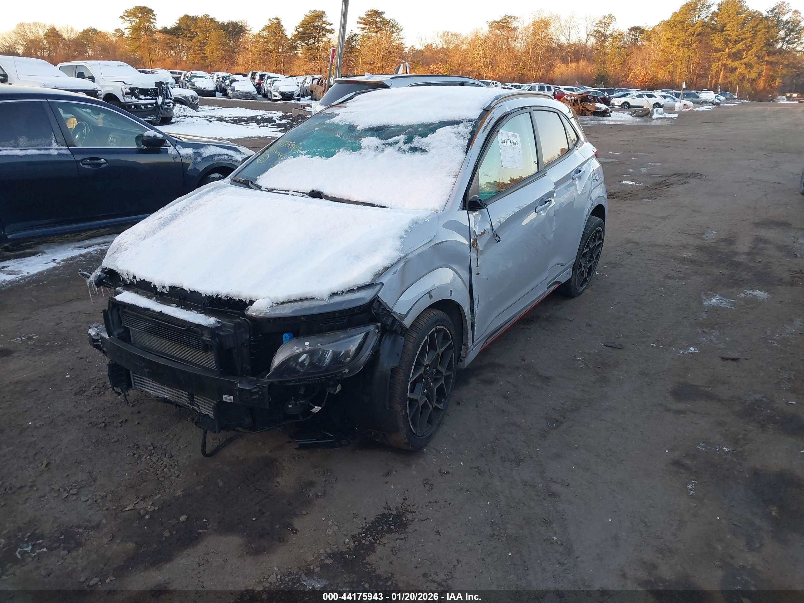 HYUNDAI KONA image 2