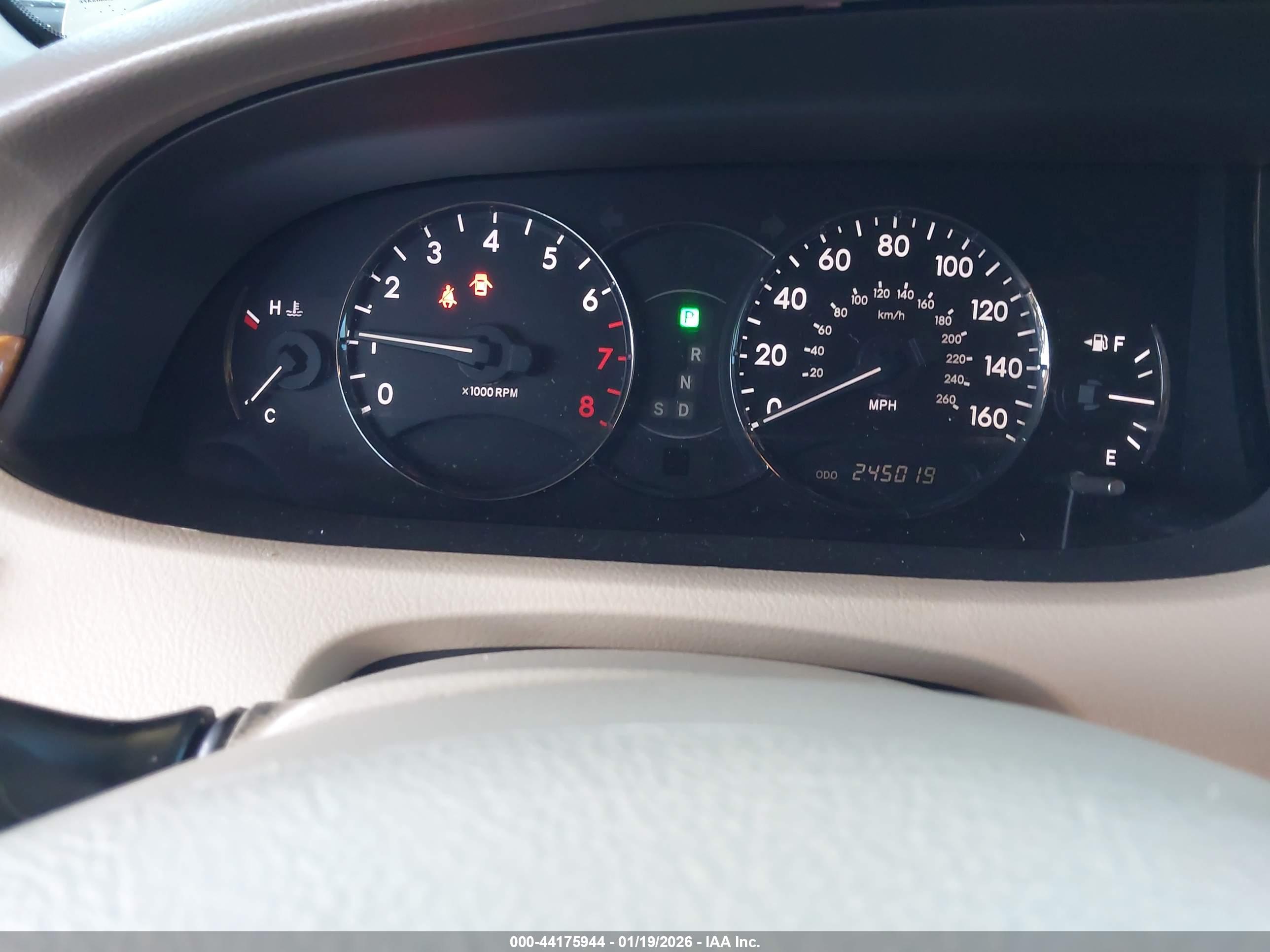 TOYOTA AVALON image 7