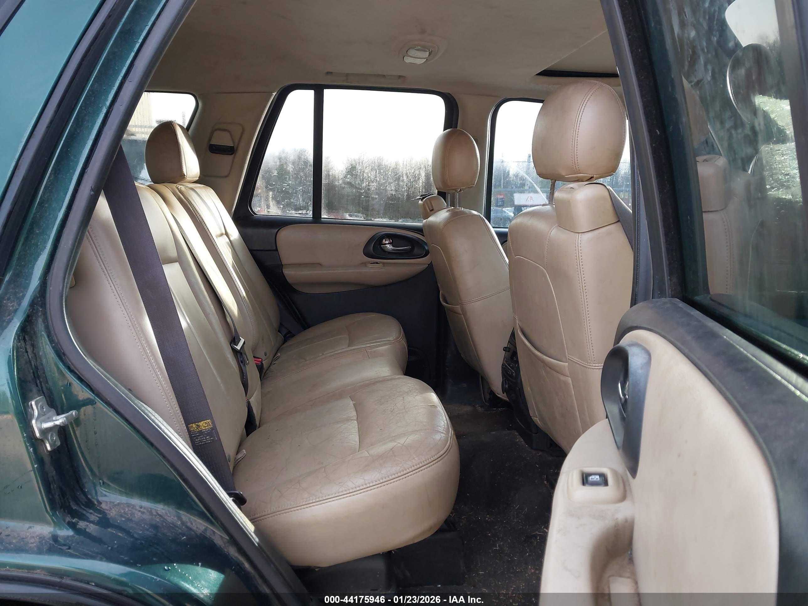 CHEVROLET TRAILBLAZER image 8