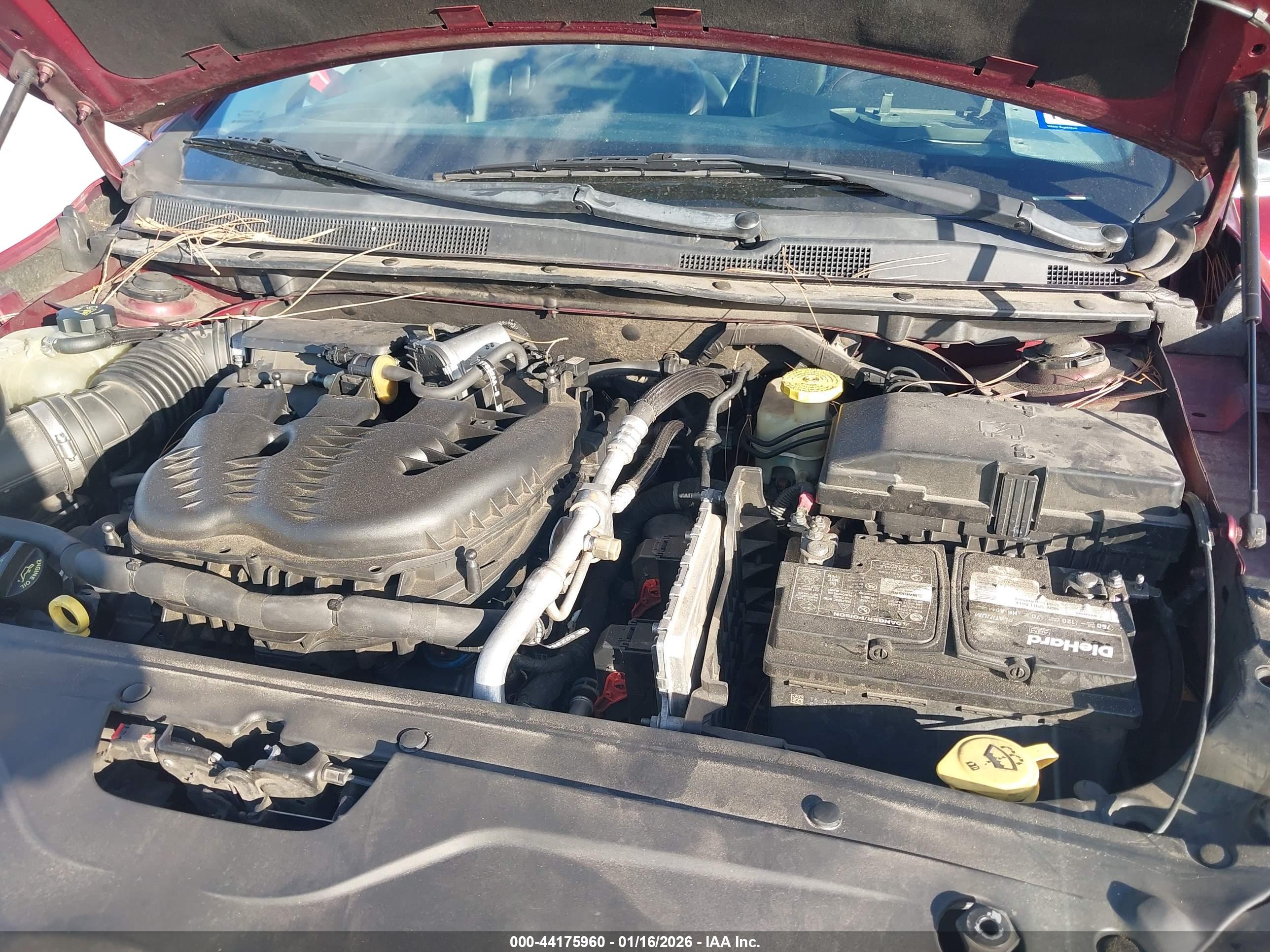 CHRYSLER 200 image 10
