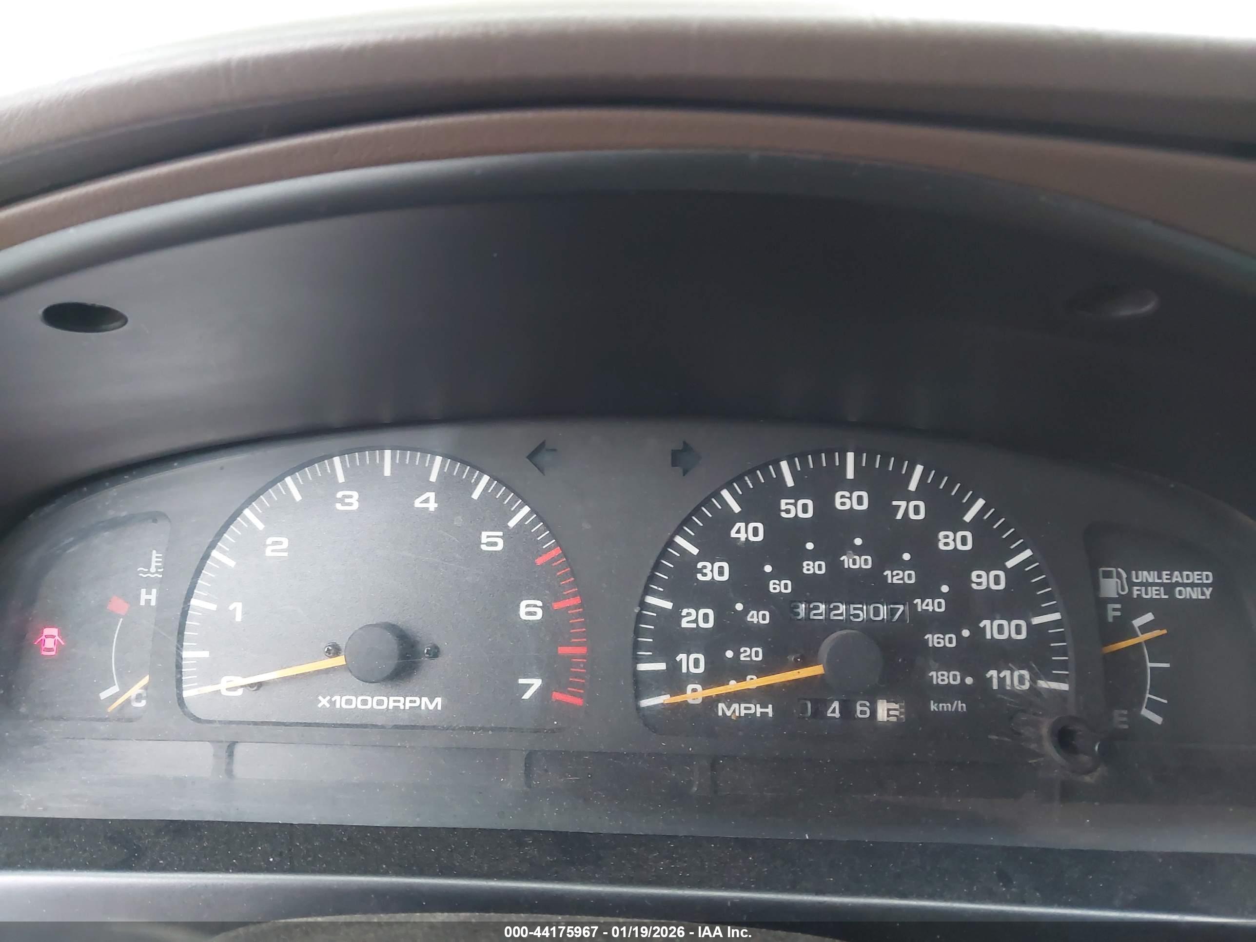 TOYOTA 4RUNNER image 7