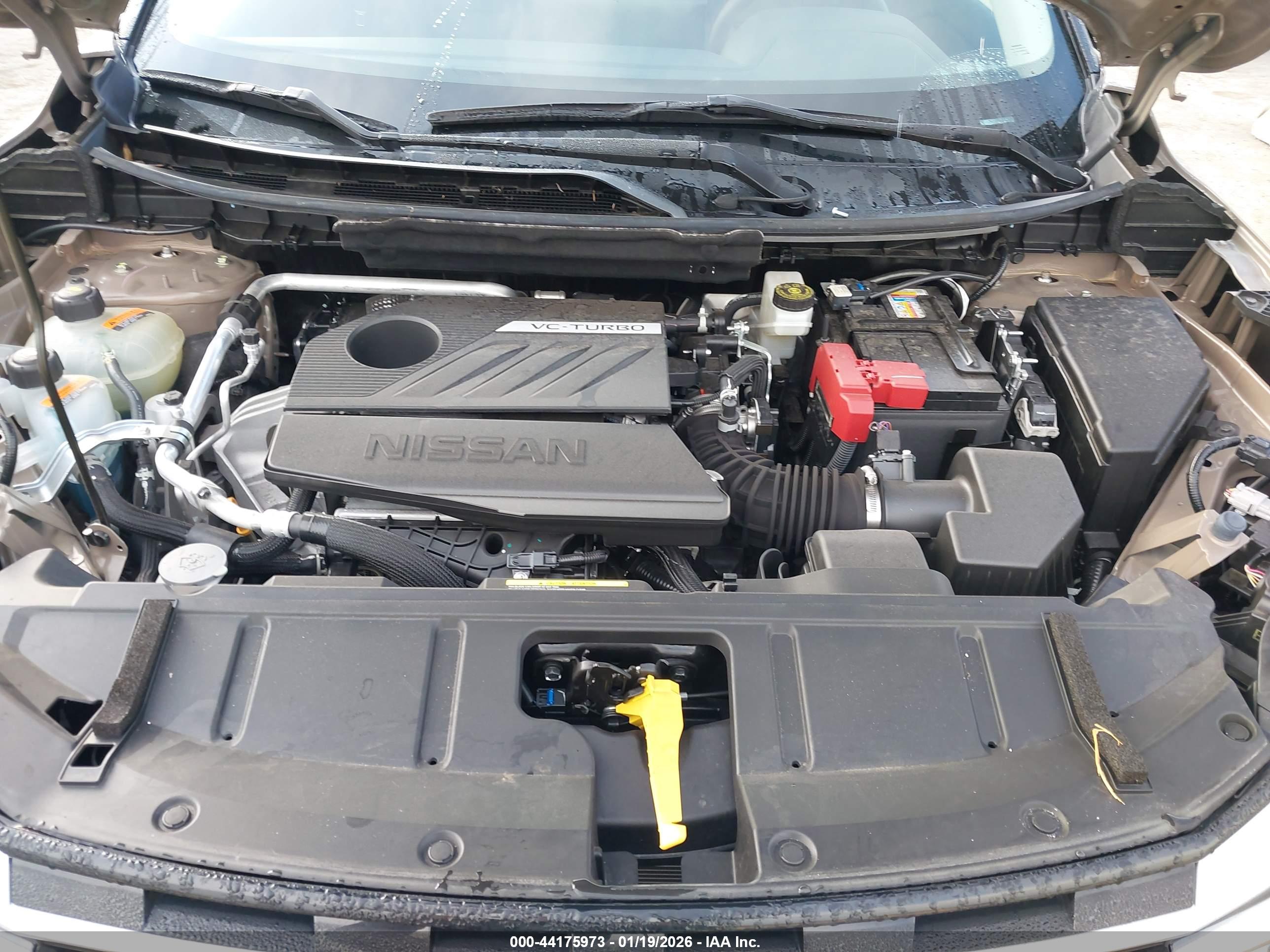 NISSAN ROGUE image 10