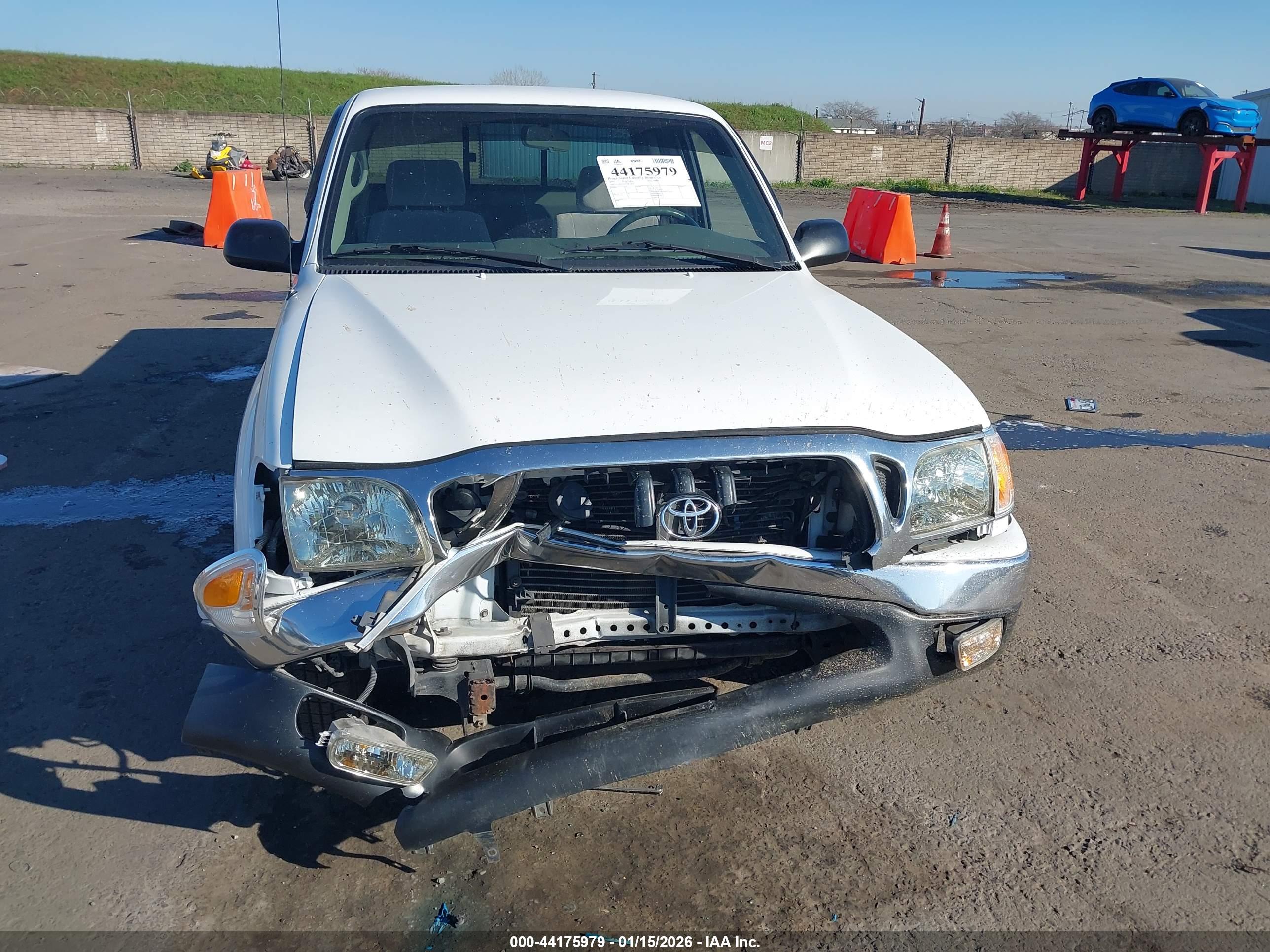 TOYOTA TACOMA image 6