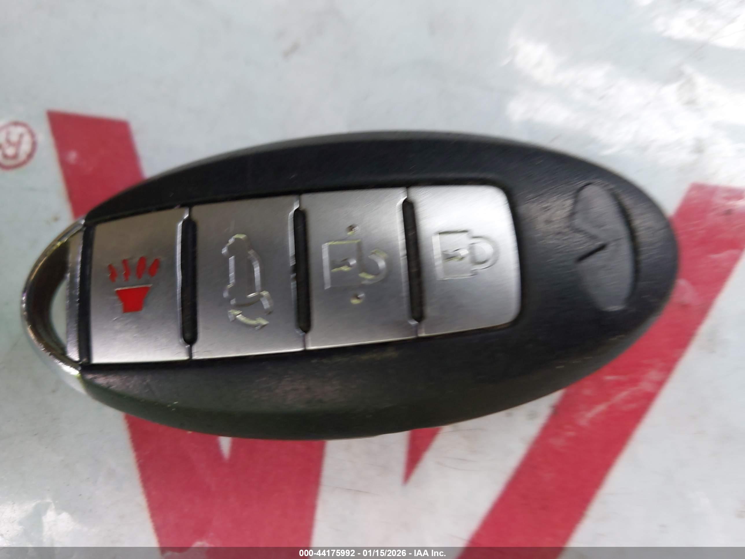 INFINITI FX35 image 11