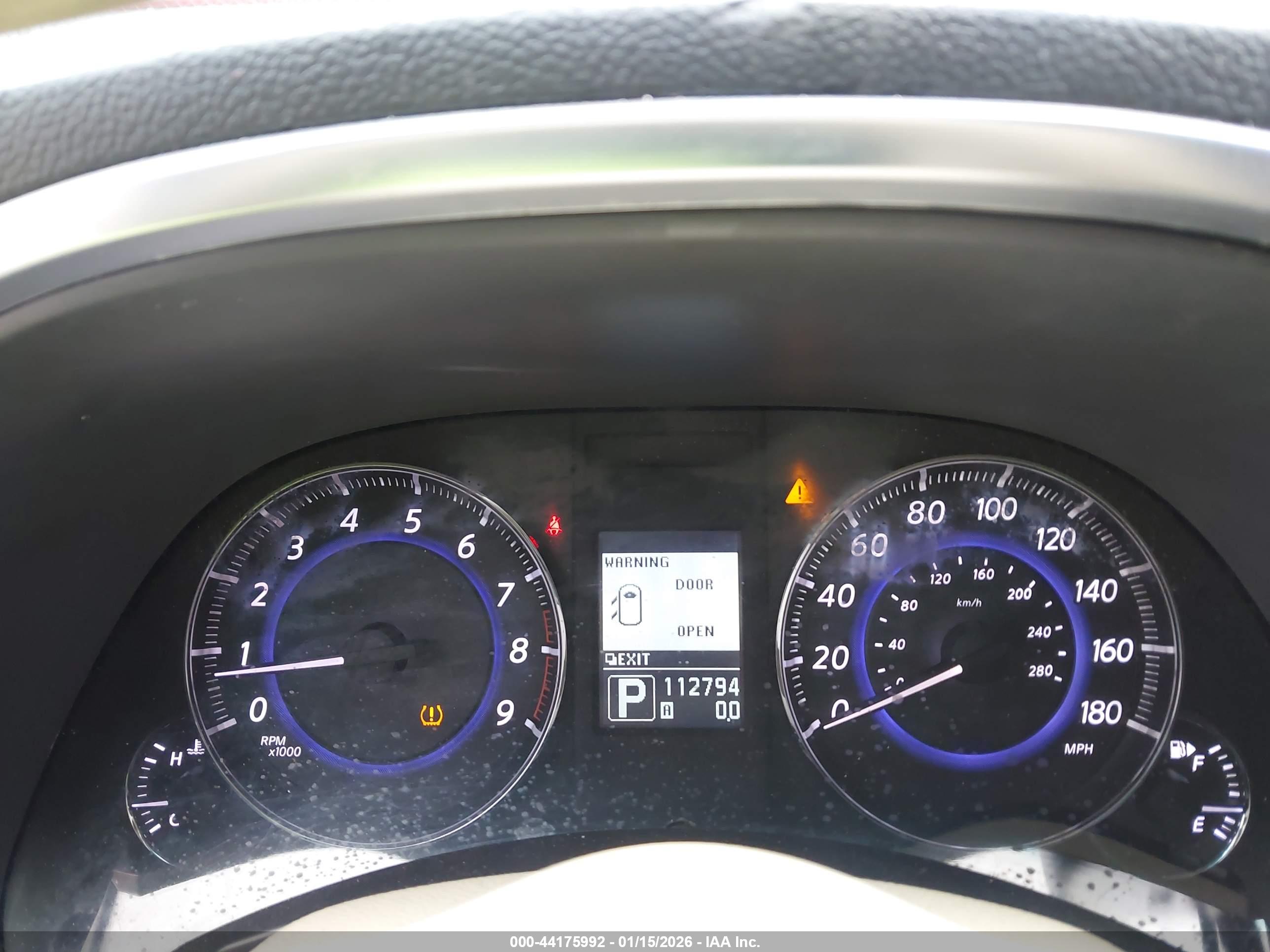 INFINITI FX35 image 7
