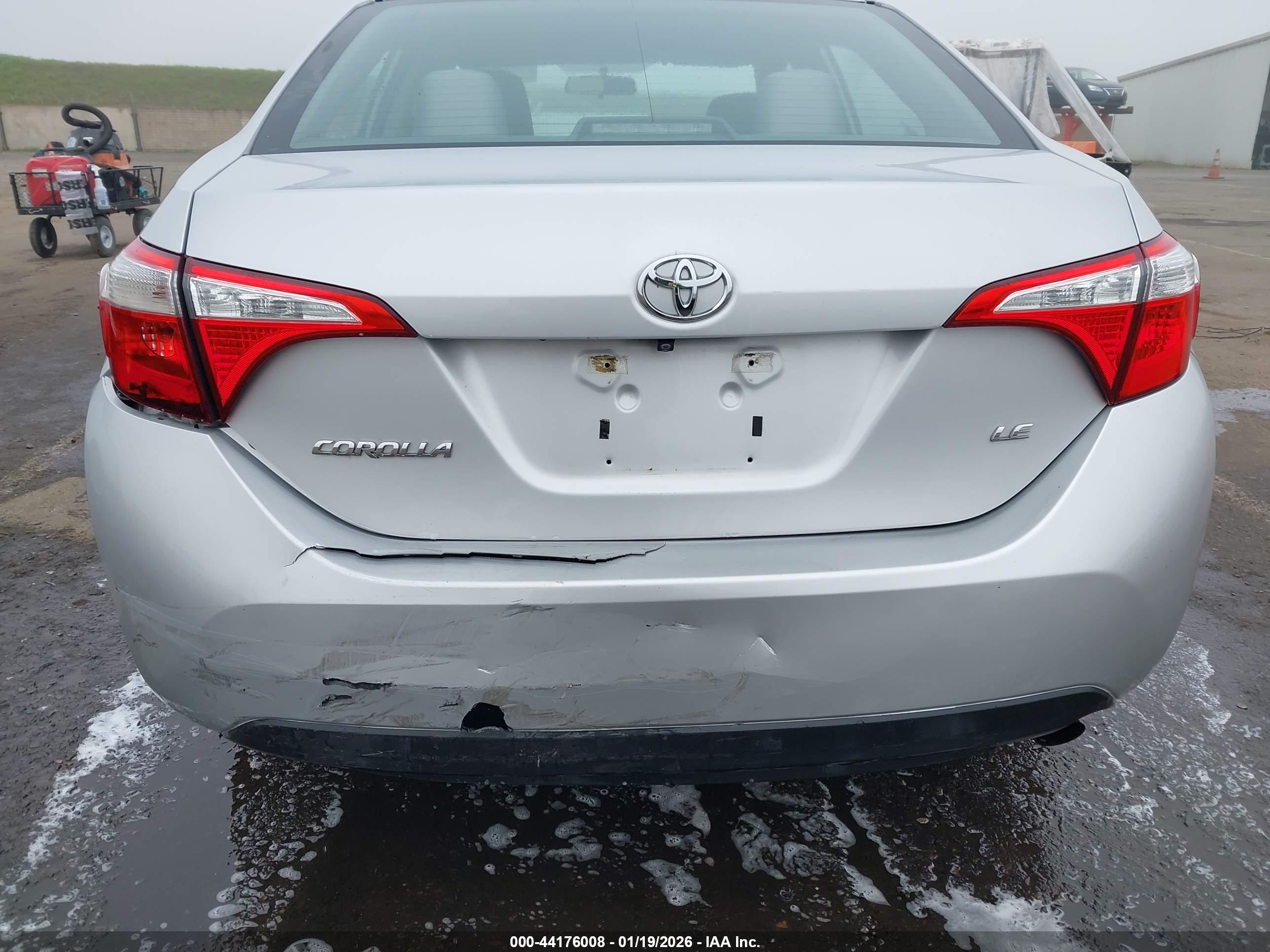 TOYOTA COROLLA image 6