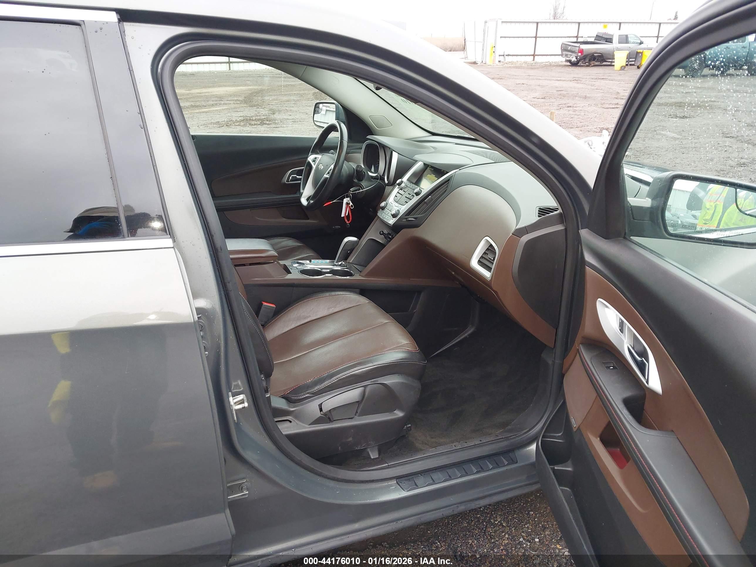CHEVROLET EQUINOX image 5