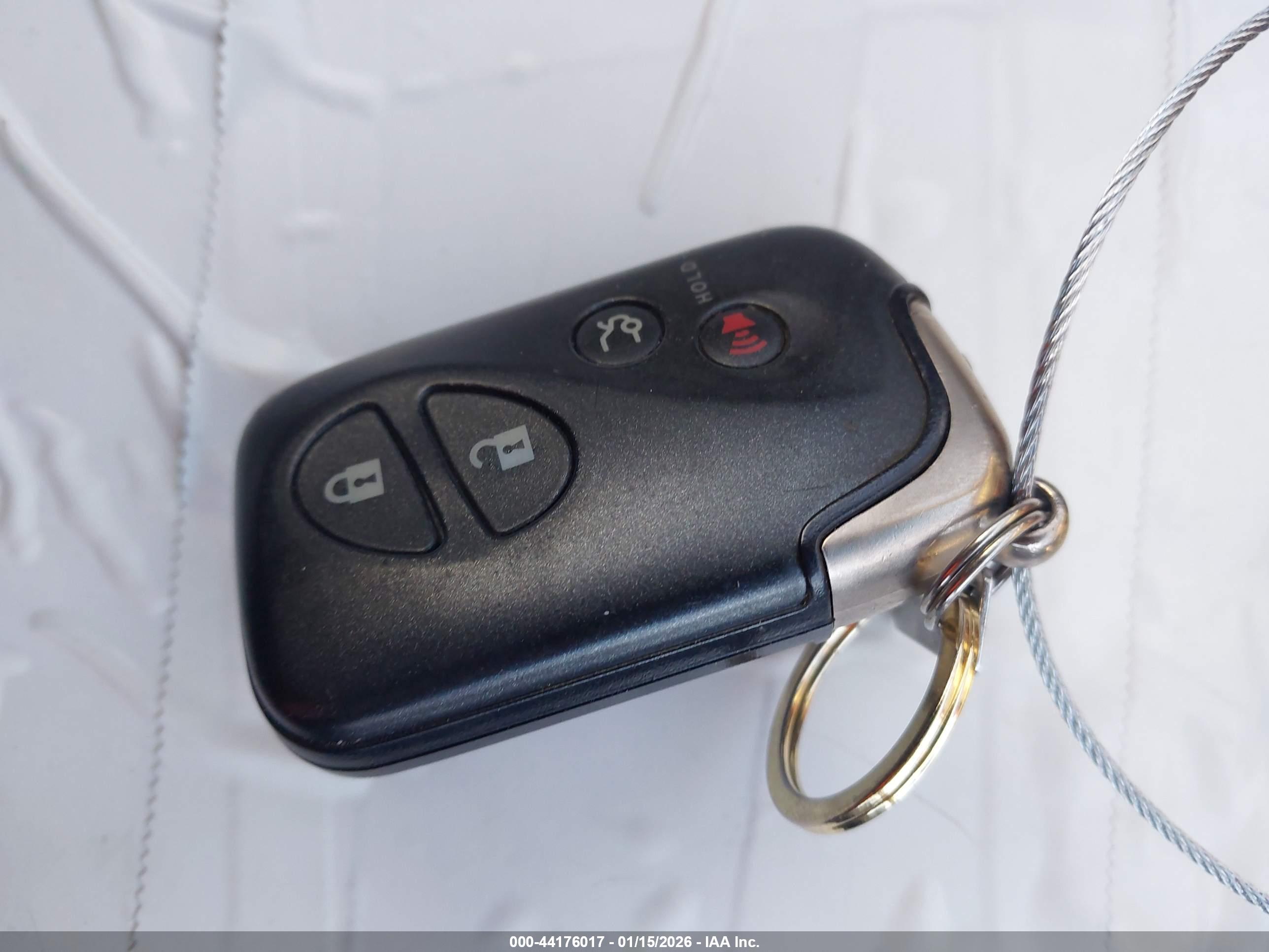 LEXUS ES image 11