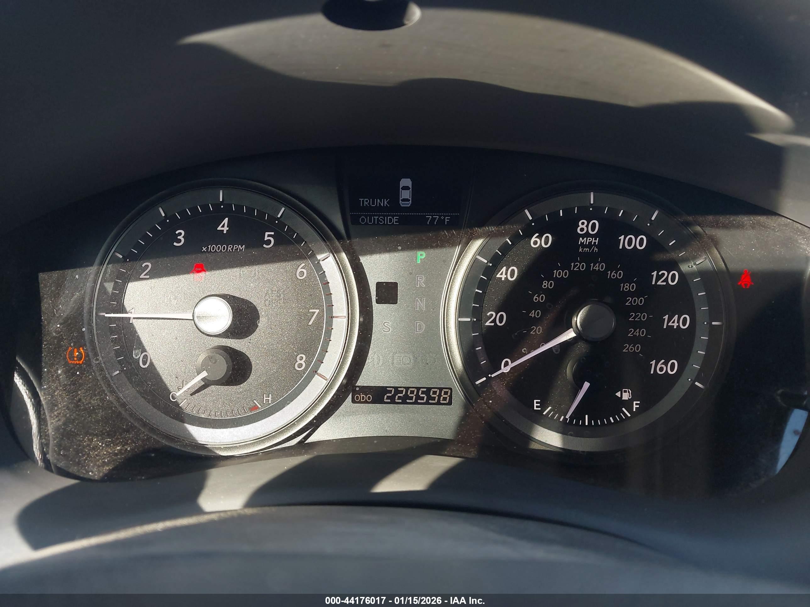 LEXUS ES image 7